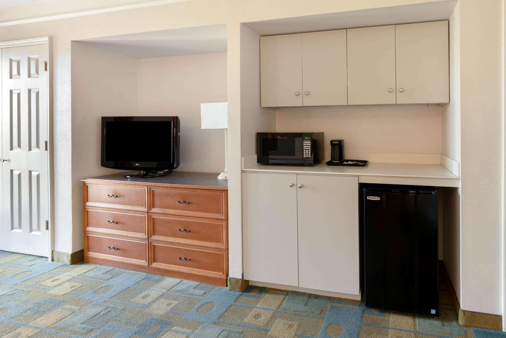 La Quinta Inn by Wyndham Phoenix Sky Harbor Airport gallery photo in Tempe, AZ — image 12