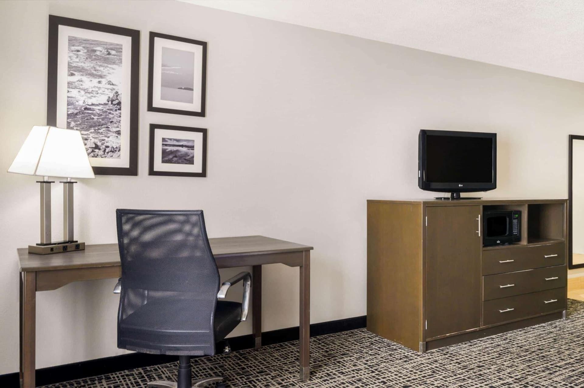 La Quinta Inn by Wyndham North Myrtle Beach gallery photo in Myrtle Beach, SC — image 4