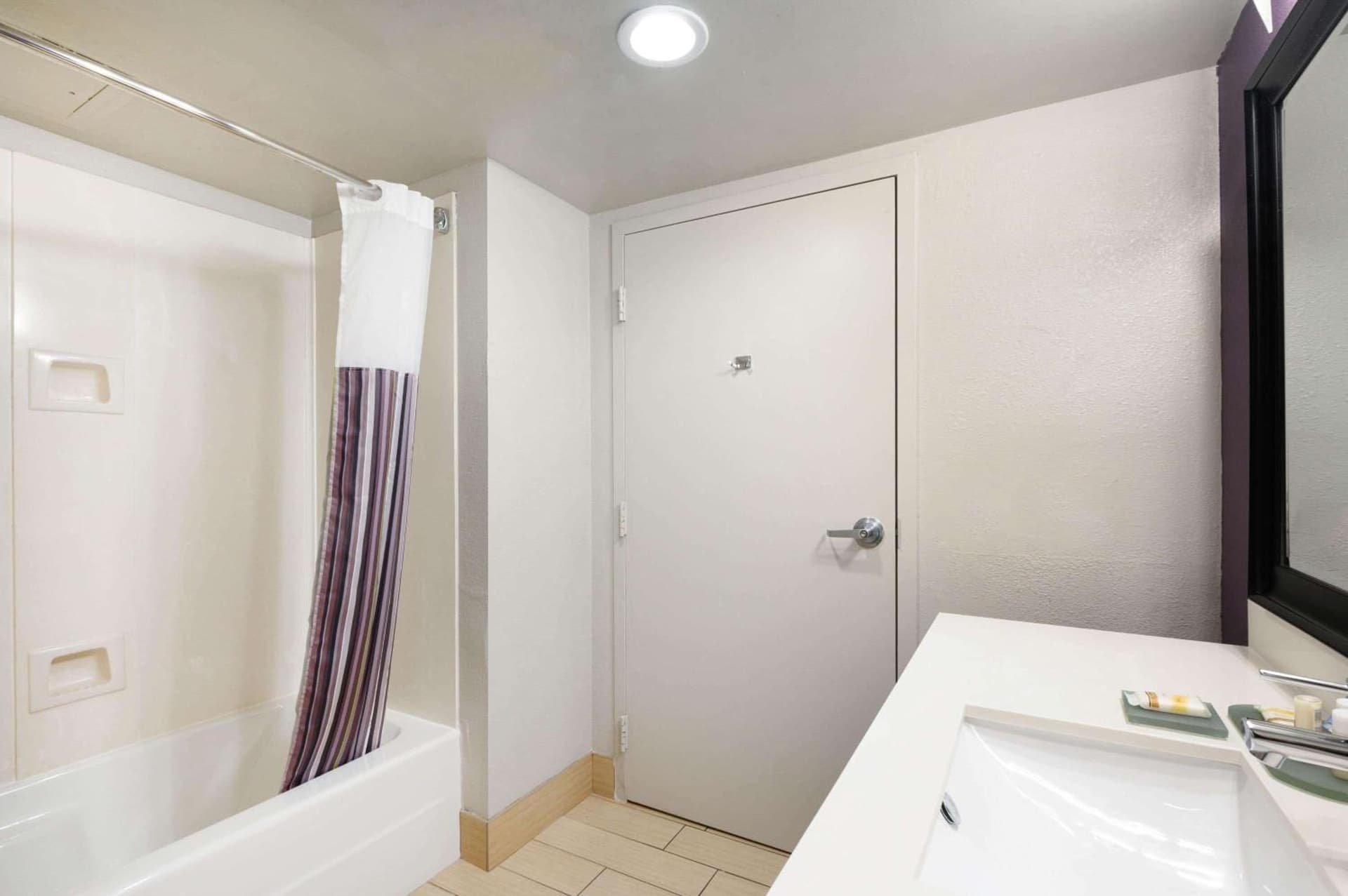 La Quinta Inn by Wyndham North Myrtle Beach gallery photo in Myrtle Beach, SC — image 11