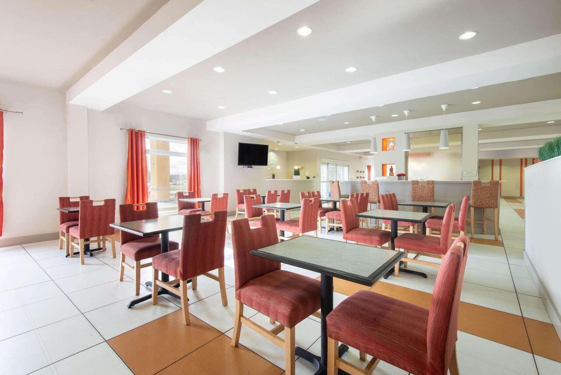 La Quinta by Wyndham Harrisburg-Hershey gallery photo in Harrisburg, PA — image 6
