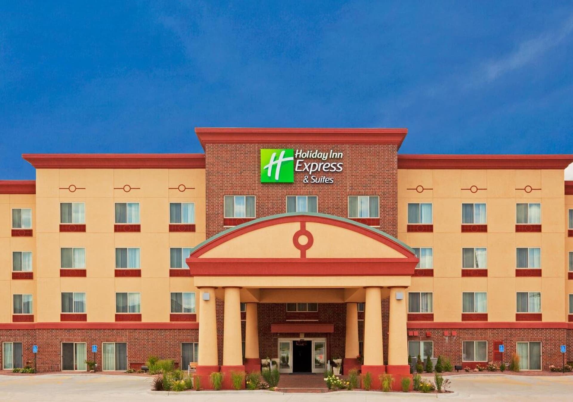 Holiday Inn Express Winona by IHG property views in Winona, MN — gallery photo 3