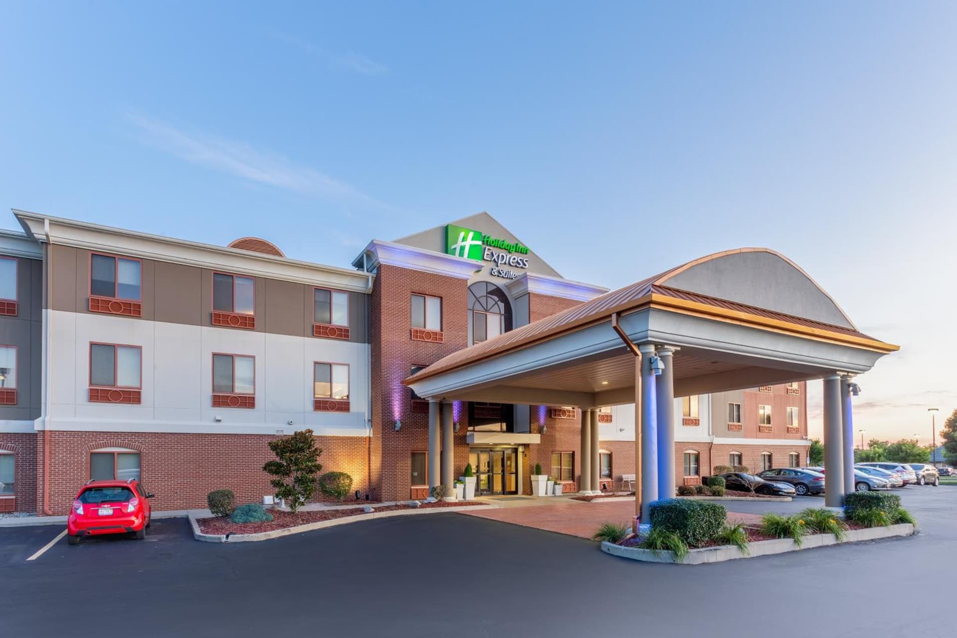 Holiday Inn Express & Suites O'Fallon-Shiloh by IHG featured exterior or lobby in Shiloh, IL — similar hotel
