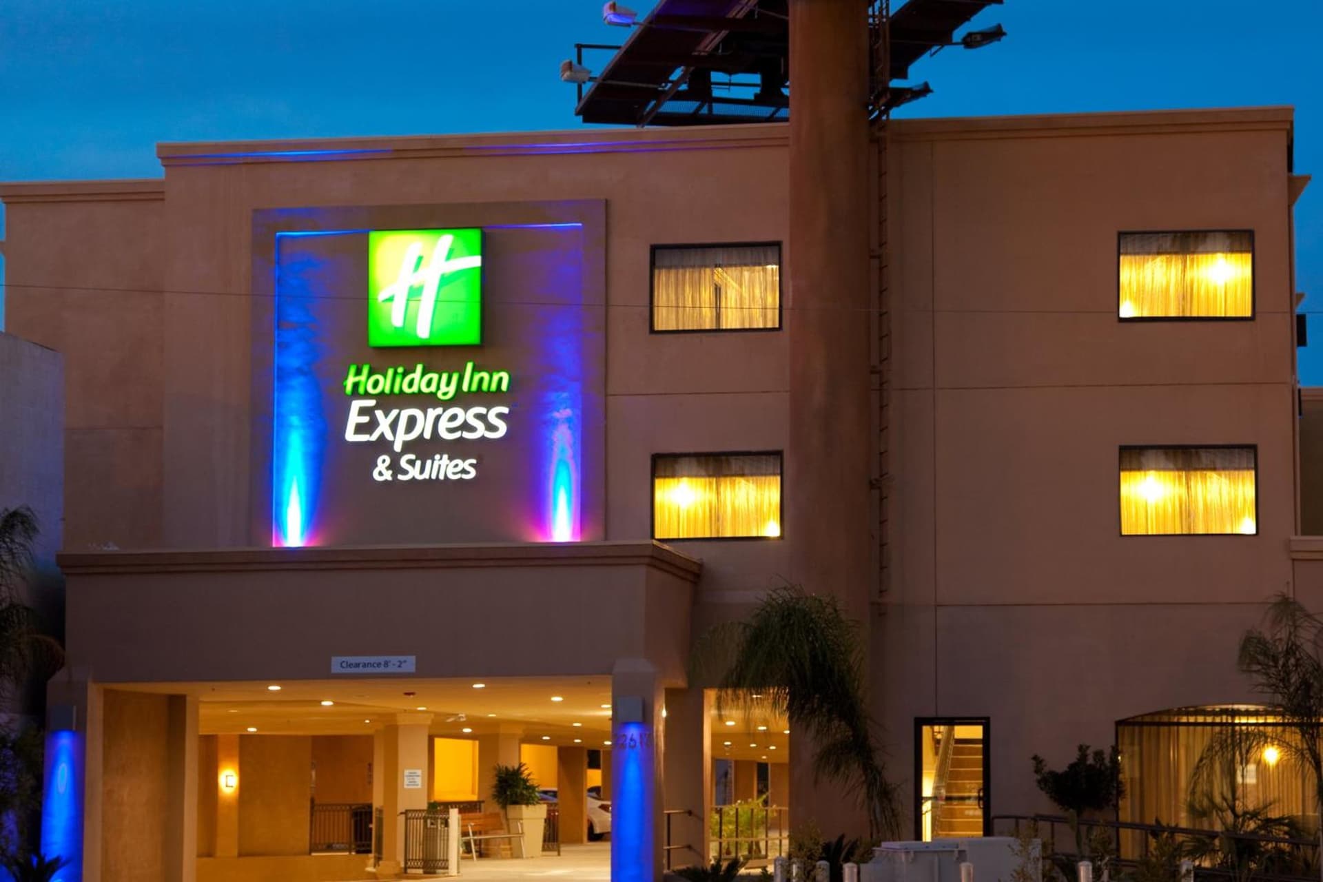 Holiday Inn Express & Suites Woodland Hills by IHG featured exterior or lobby in Woodland Hills, CA — similar hotel