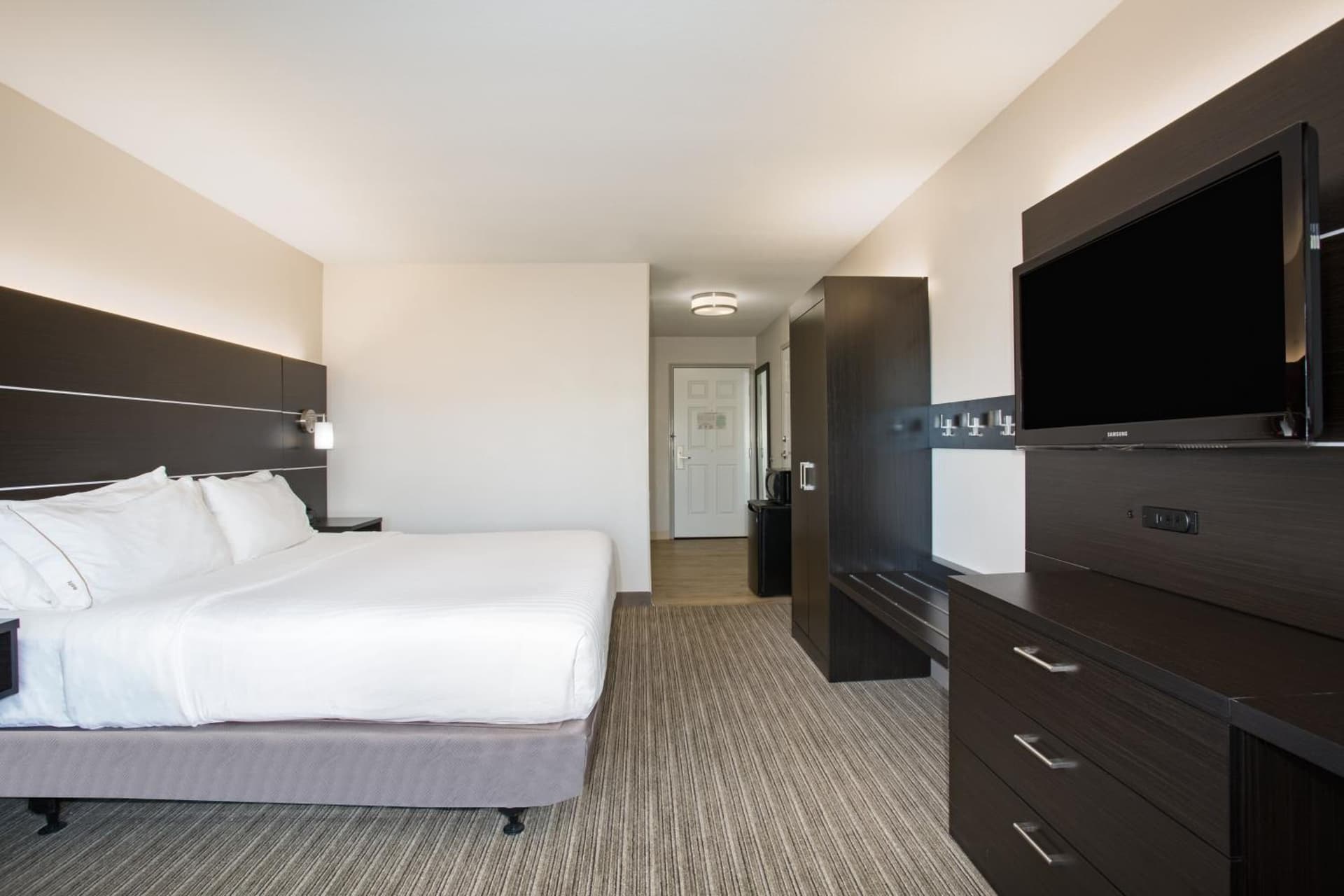 Holiday Inn Express & Suites Ft Collins by IHG gallery photo in Fort Collins, CO — image 40