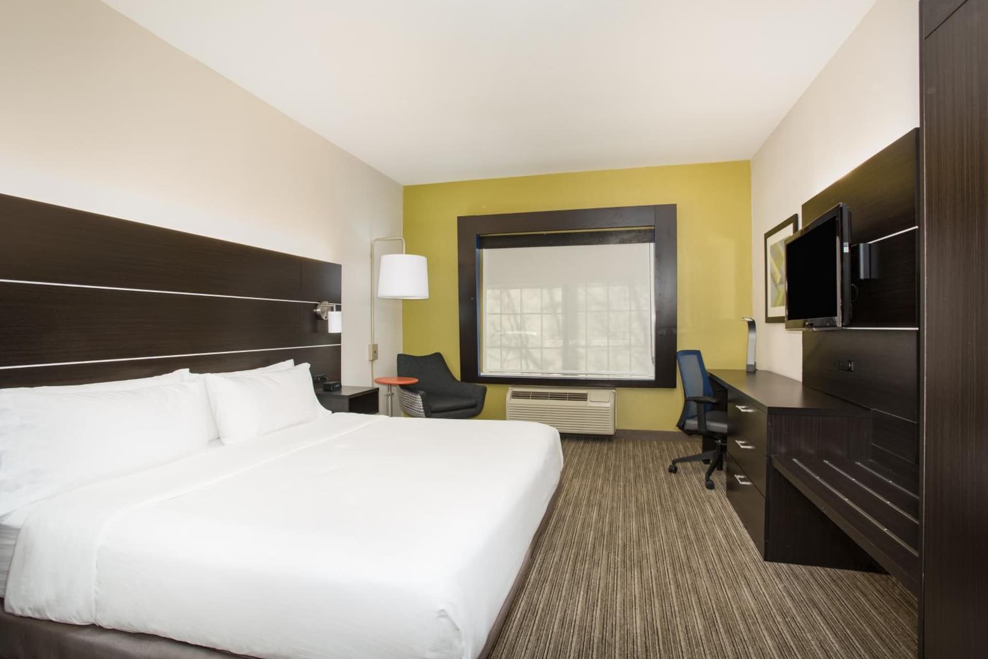 Holiday Inn Express & Suites Ft Collins by IHG gallery photo in Fort Collins, CO — image 26