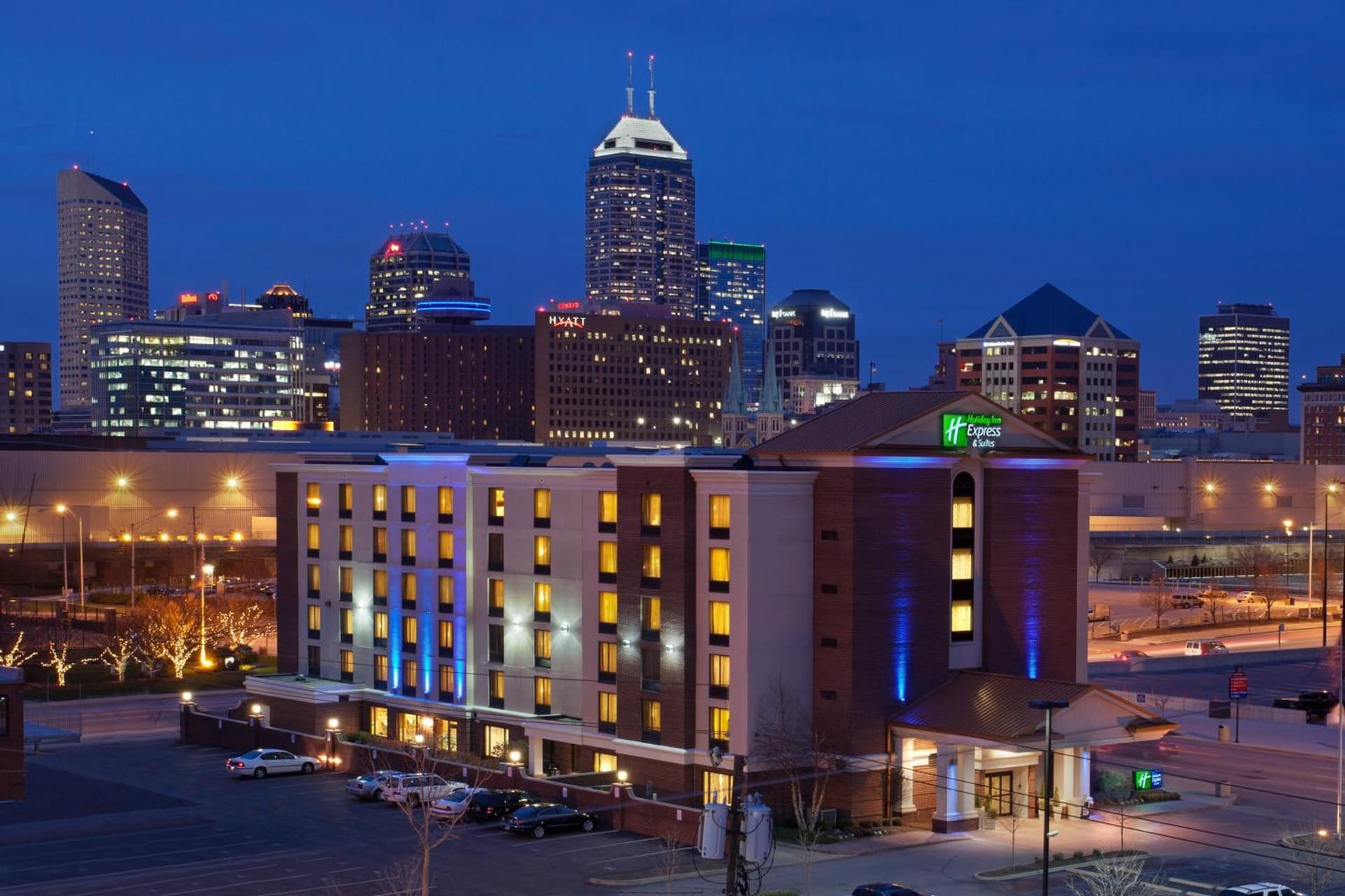 Holiday Inn Express & Suites Indianapolis Dtn-Conv Ctr Area by IHG — hotel in Indianapolis, Indiana