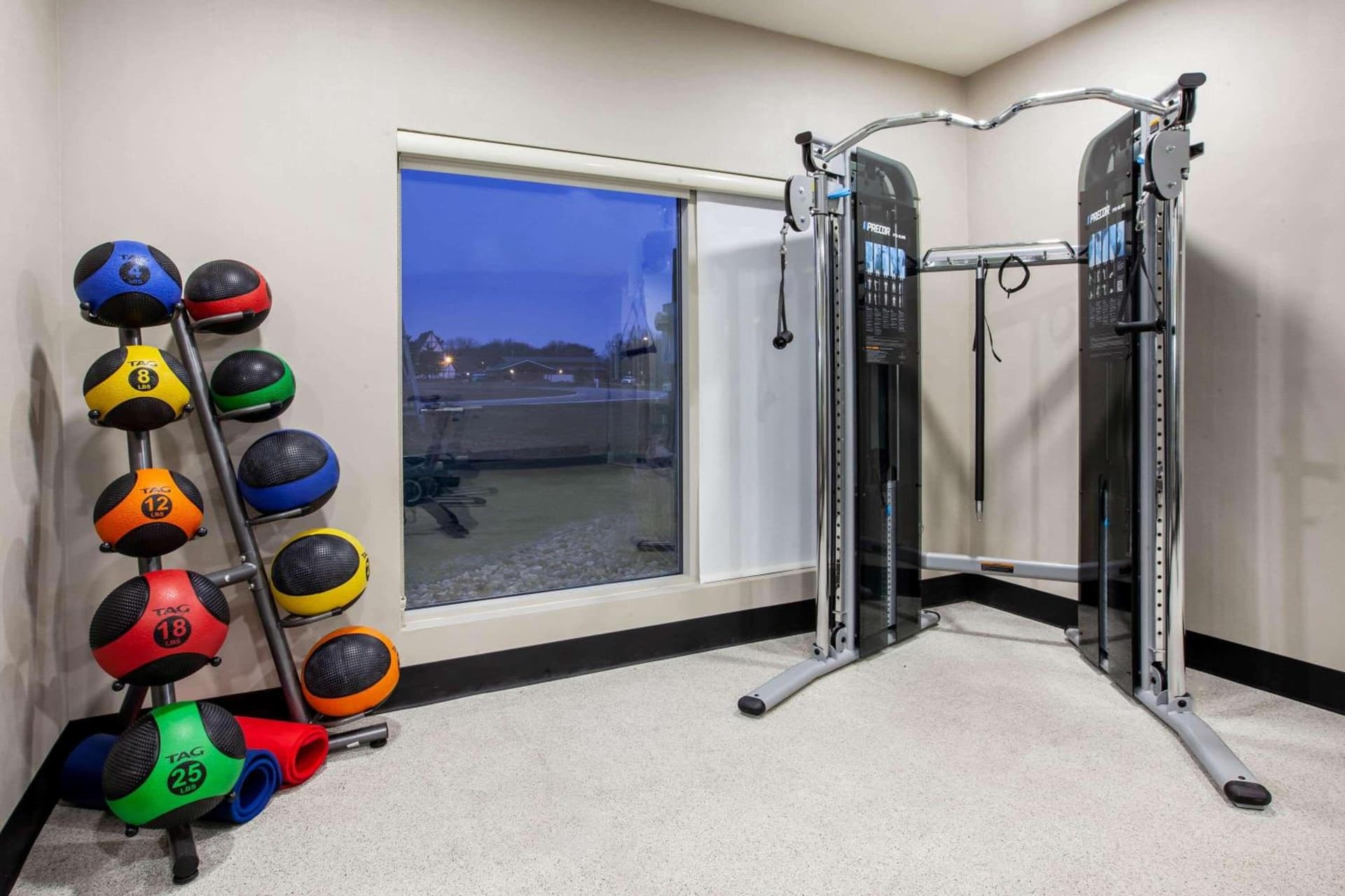 La Quinta Inn & Suites by Wyndham Elkhart gallery photo in Elkhart, IN — image 10