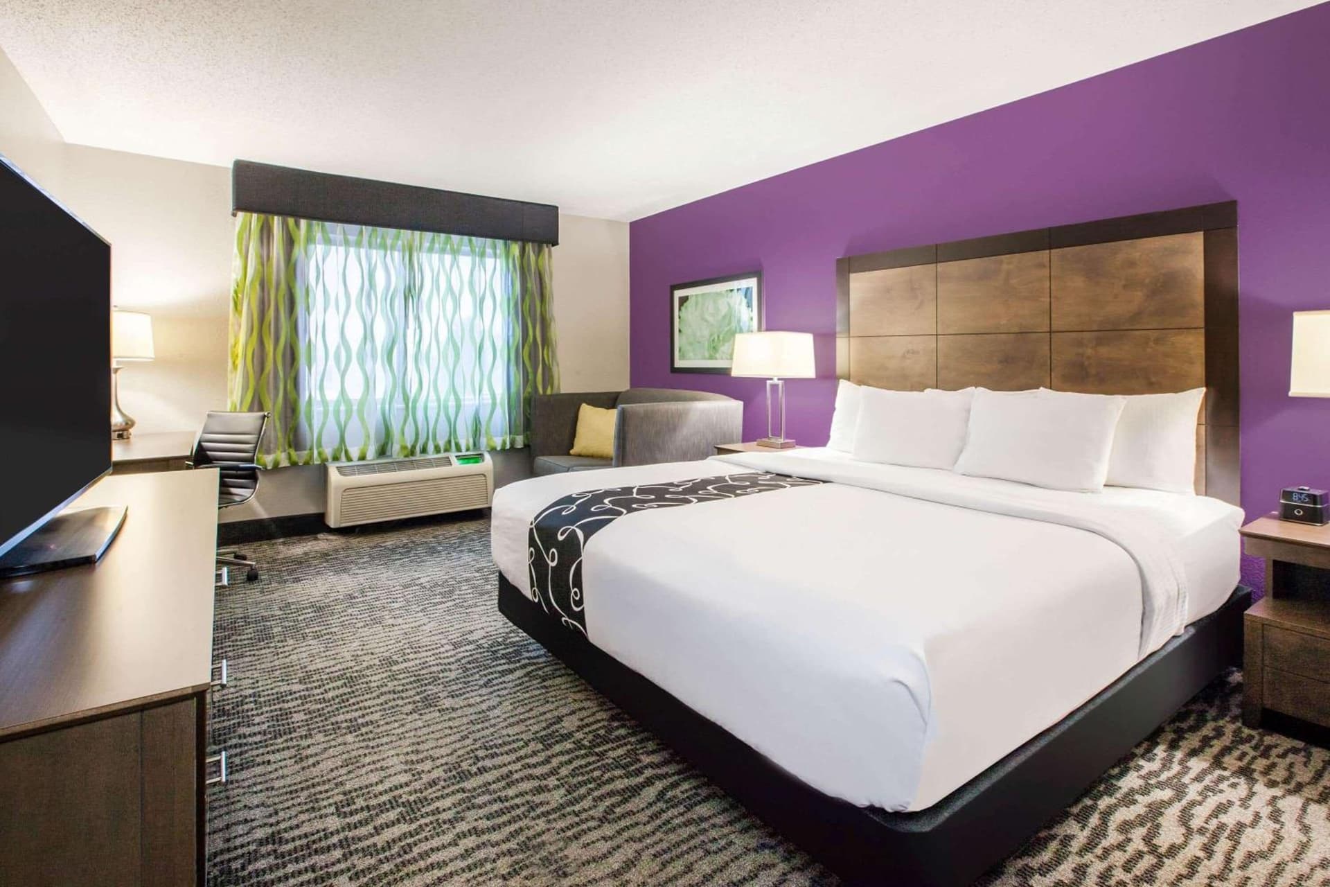 La Quinta Inn & Suites by Wyndham Elkhart gallery photo in Elkhart, IN — image 23