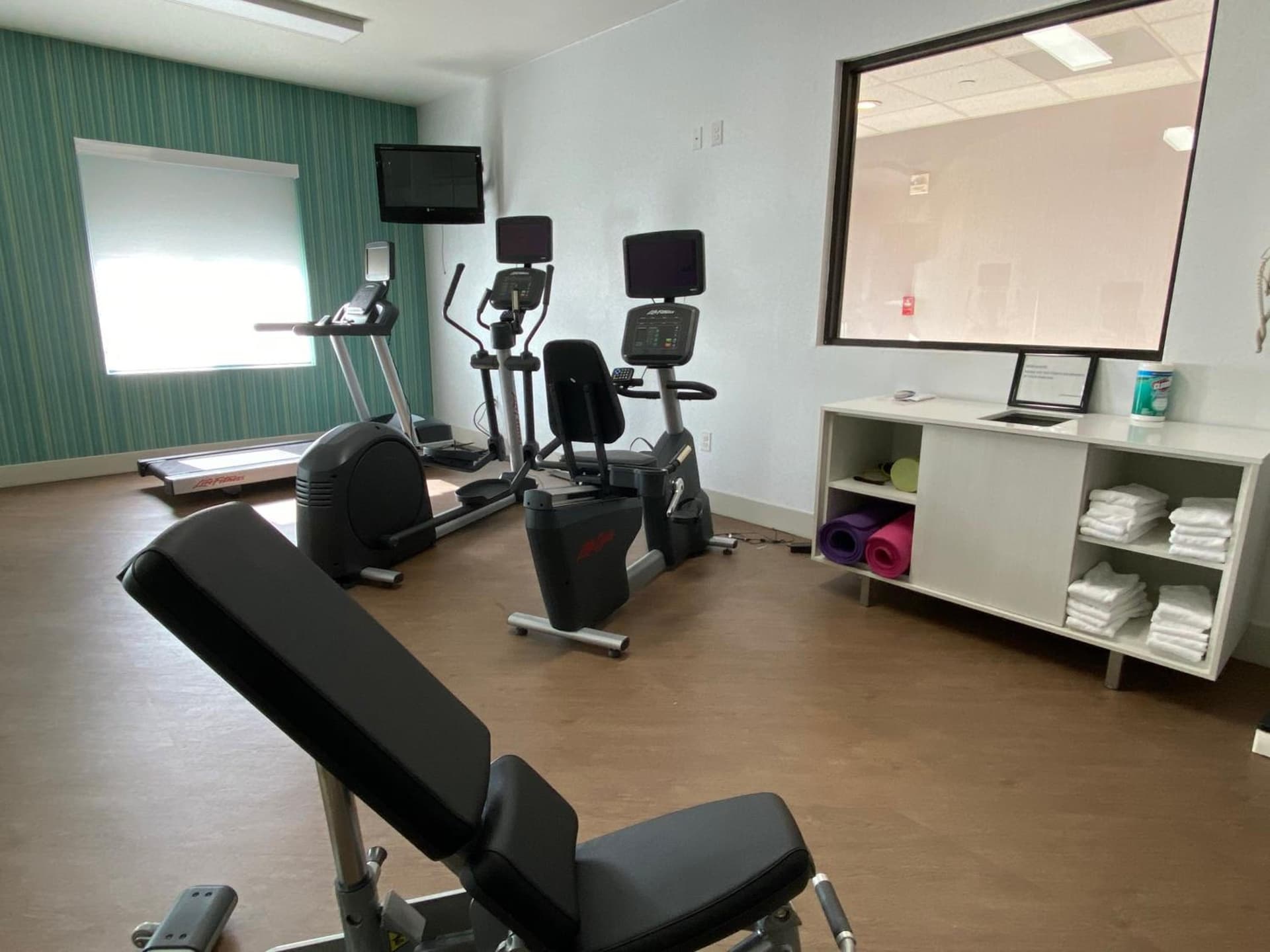 Holiday Inn Express & Suites Beaumont - Oak Valley by IHG gallery photo in Beaumont, CA — image 12