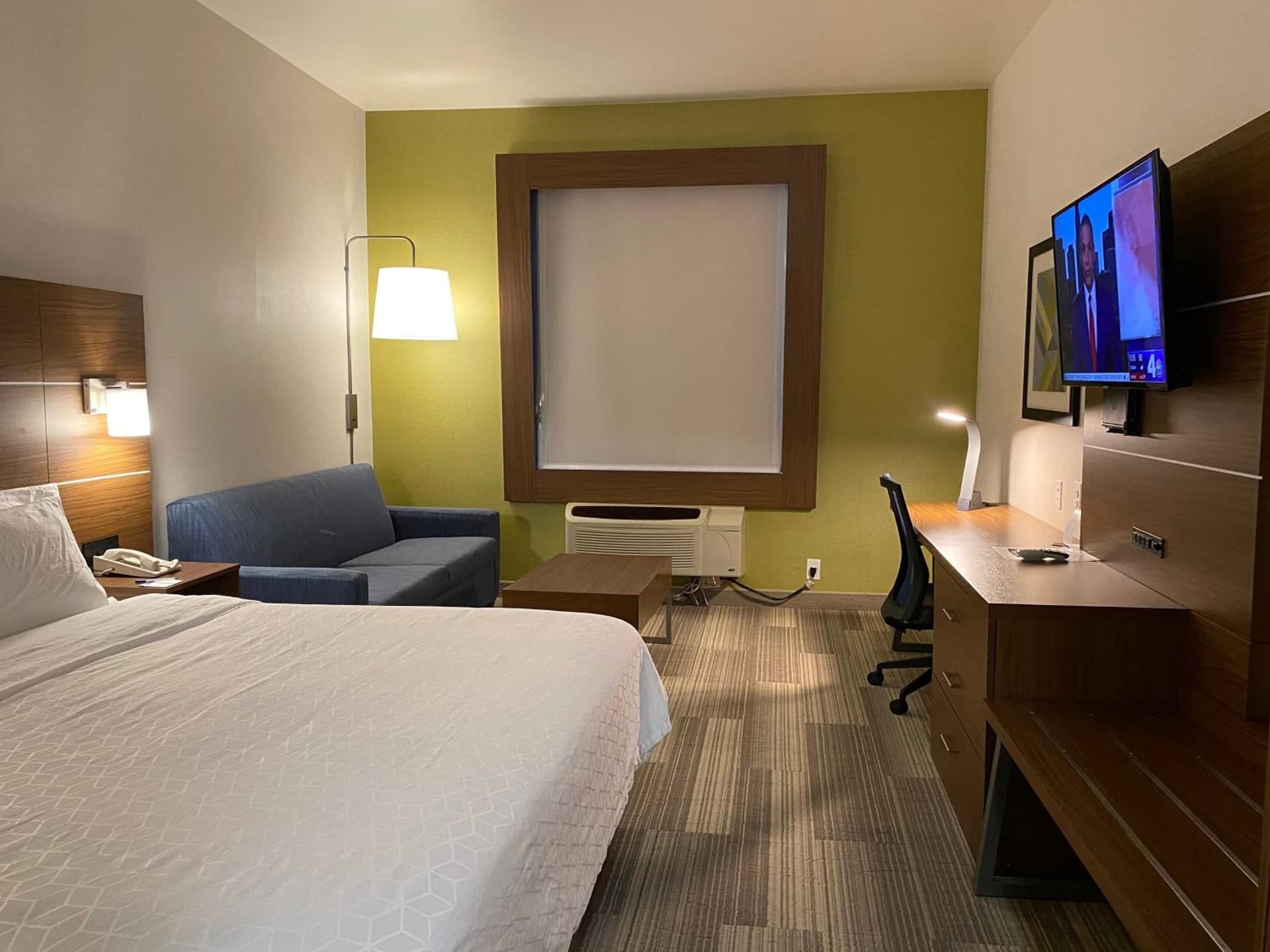 Holiday Inn Express & Suites Beaumont - Oak Valley by IHG gallery photo in Beaumont, CA — image 5