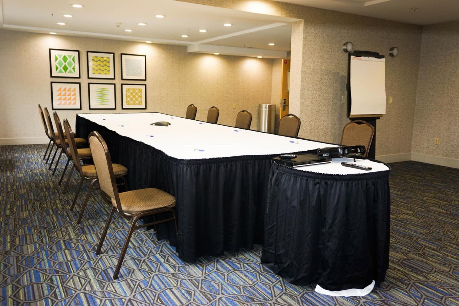 Holiday Inn Express Fremont - Milpitas Central by IHG gallery photo in Fremont, CA — image 25