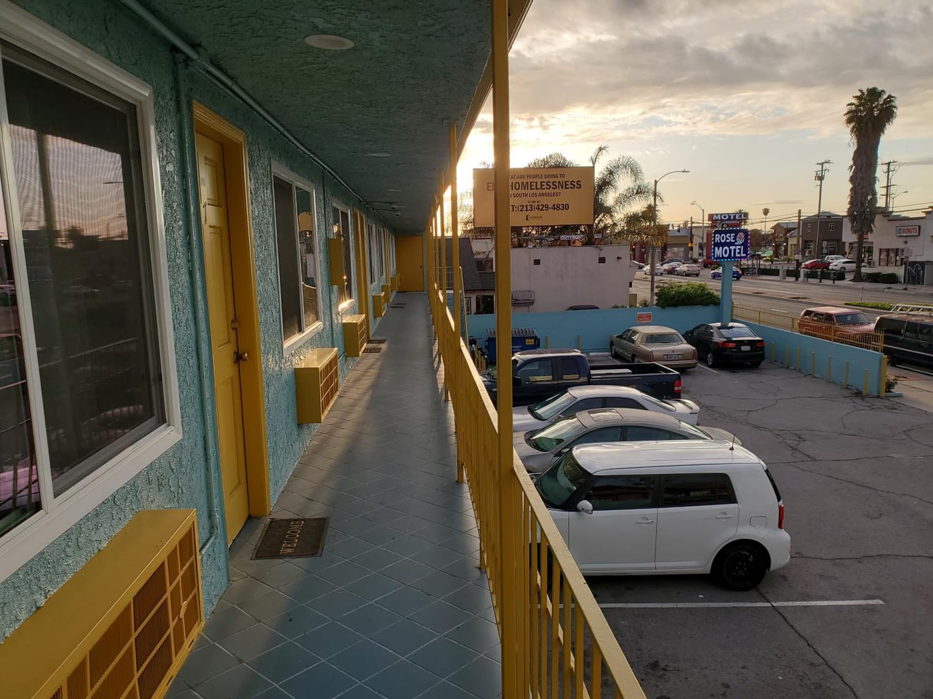 Rose motel gallery photo in Compton, CA — image 10