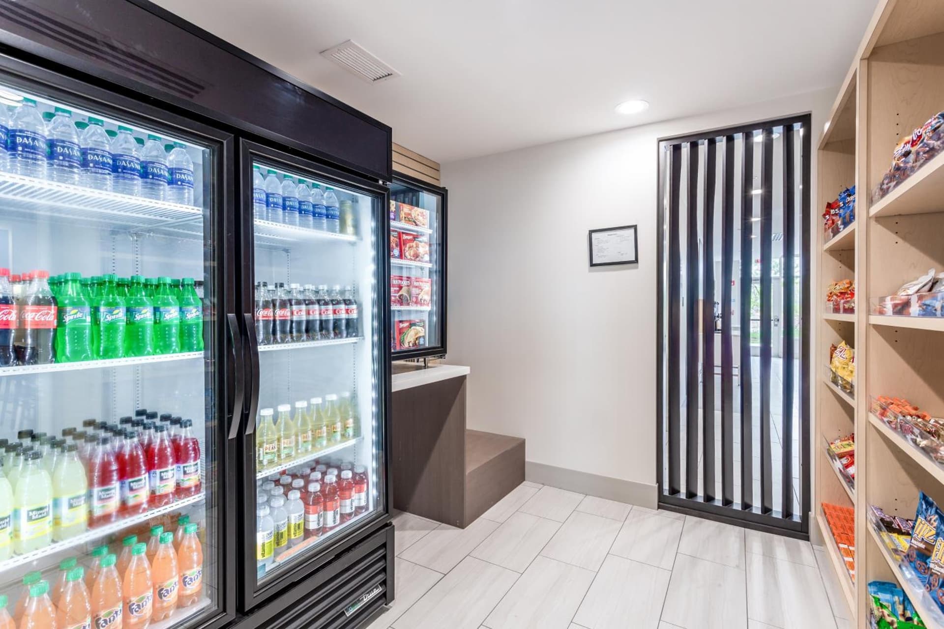 Holiday Inn Express & Suites Hammond by IHG property views in Hammond, IN — gallery photo 3
