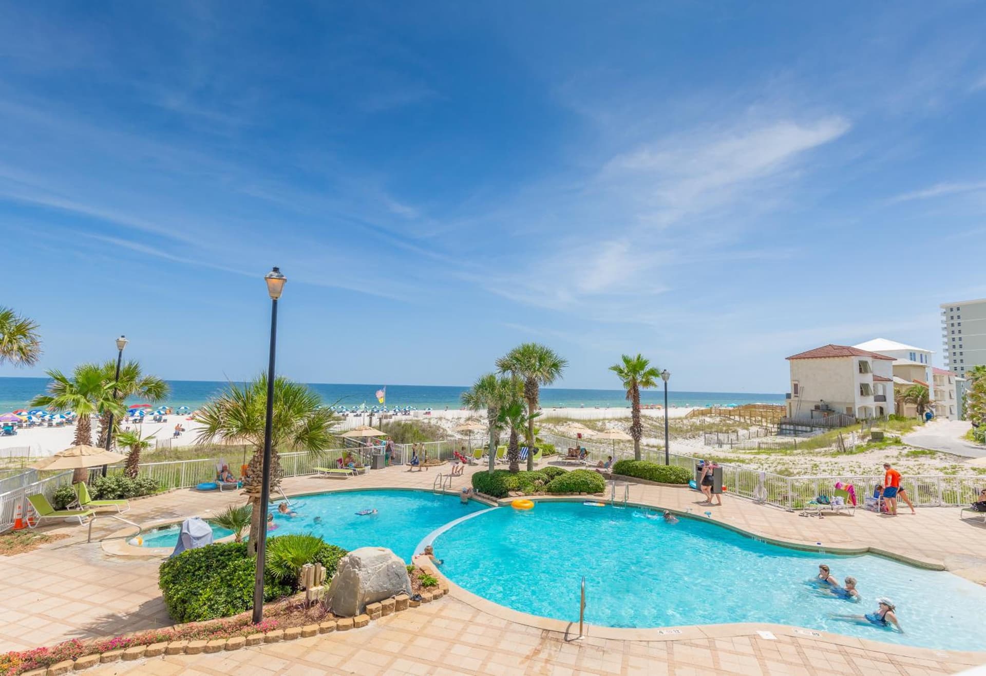Holiday Inn Express Orange Beach - On The Beach by IHG interior in Orange Beach, AL — gallery photo 2