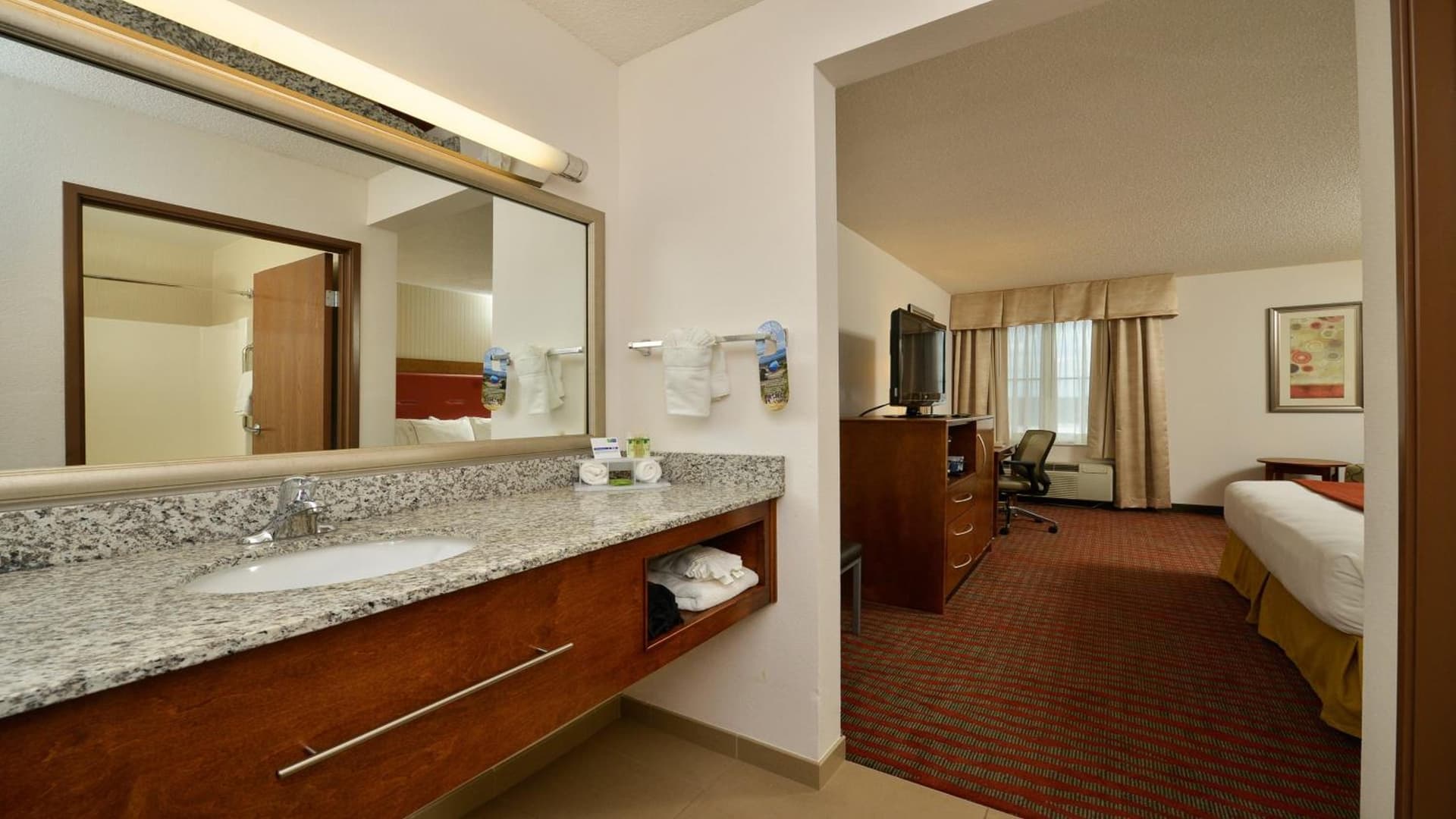 Holiday Inn Express Boston-Milford by IHG gallery photo in Milford — image 75