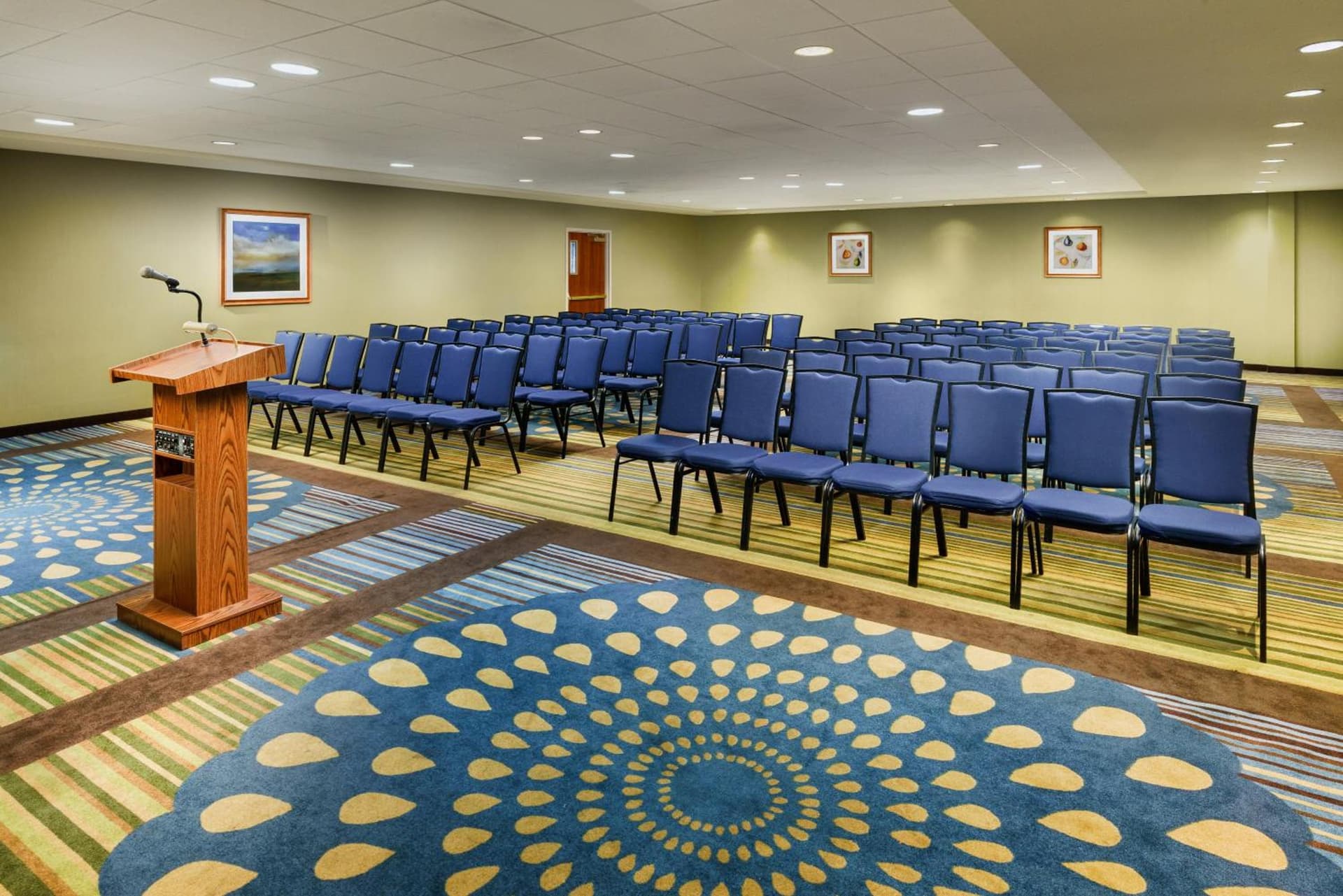 Garner Hotel Brockton - Boston by IHG gallery photo in Brockton, MA — image 39