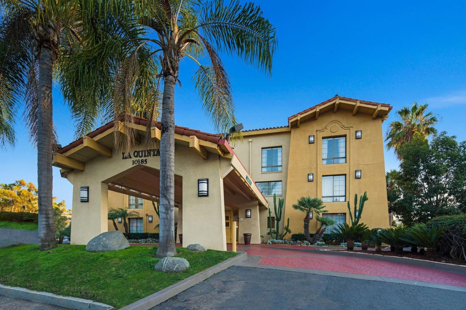 La Quinta Inn by Wyndham San Diego - Miramar gallery photo in Sabre Springs, CA — image 16