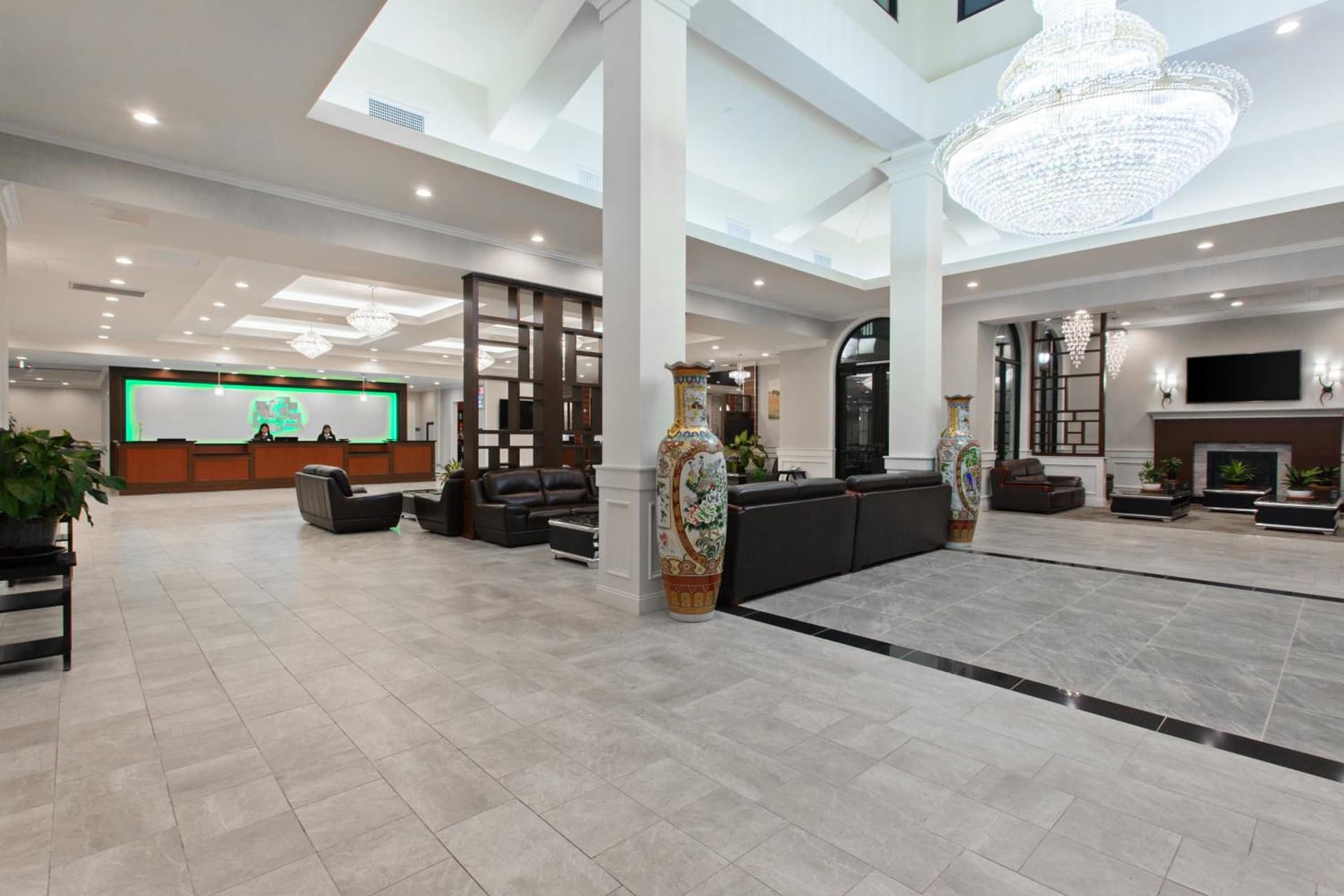 Holiday Inn El Monte - Los Angeles by IHG interior in El Monte, CA — gallery photo 2