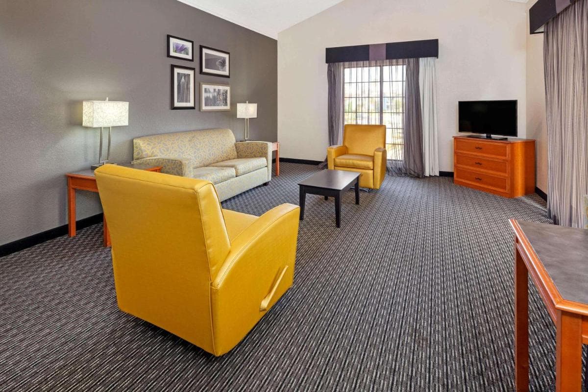 La Quinta Inn by Wyndham Ventura gallery photo in Ventura, CA — image 36