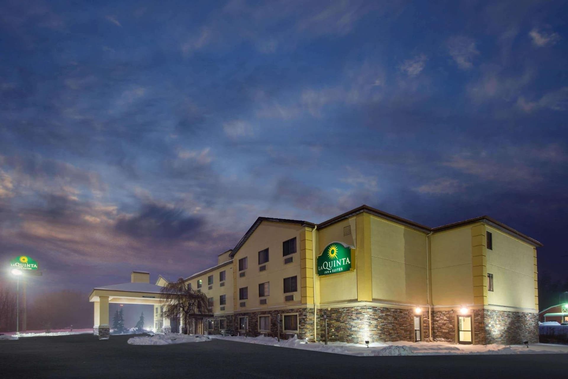 La Quinta by Wyndham Erie gallery photo in Erie, PA — image 15