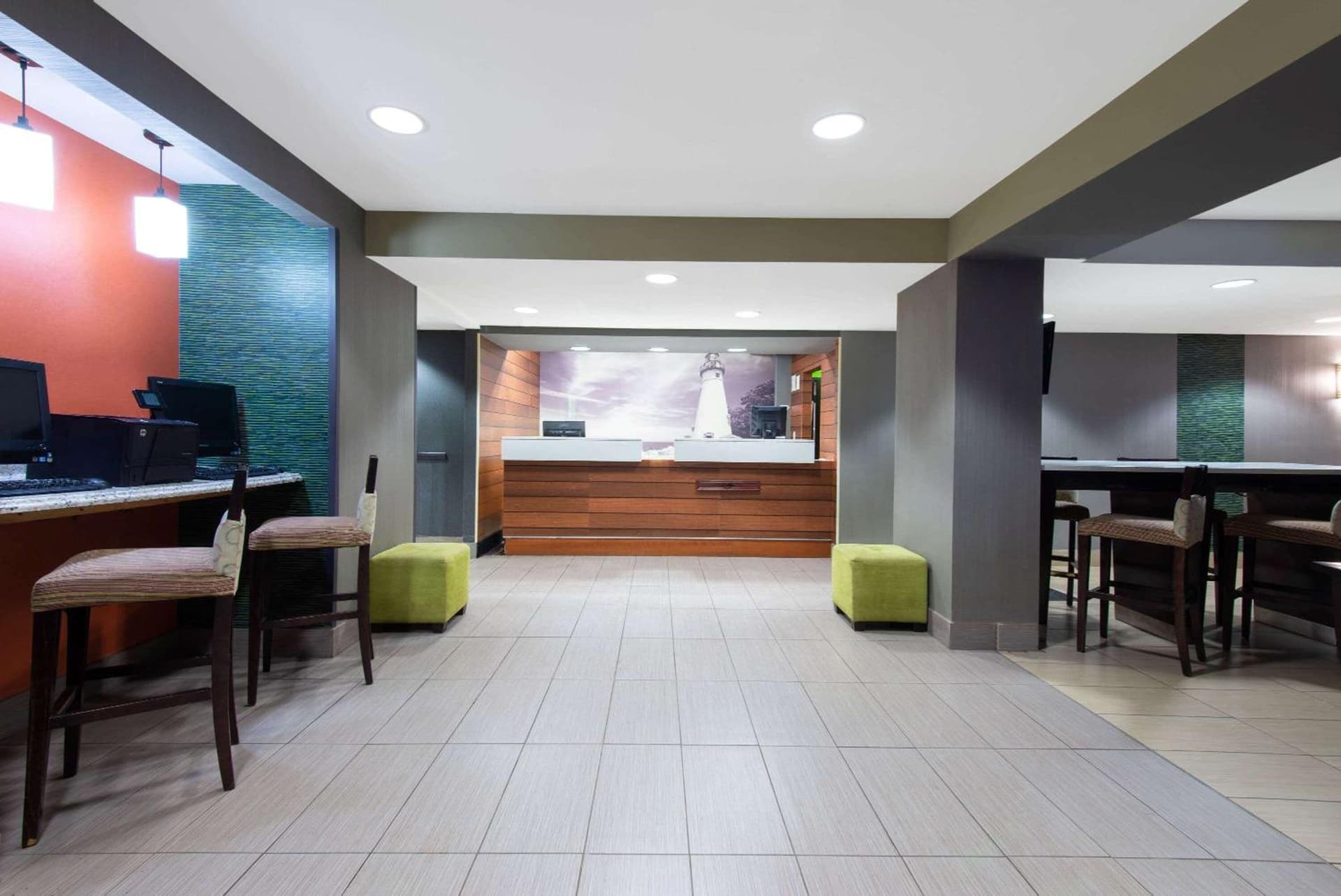La Quinta by Wyndham Erie gallery photo in Erie, PA — image 28