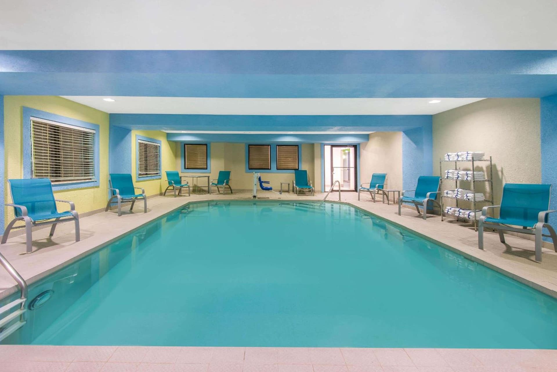 La Quinta by Wyndham Erie gallery photo in Erie, PA — image 31