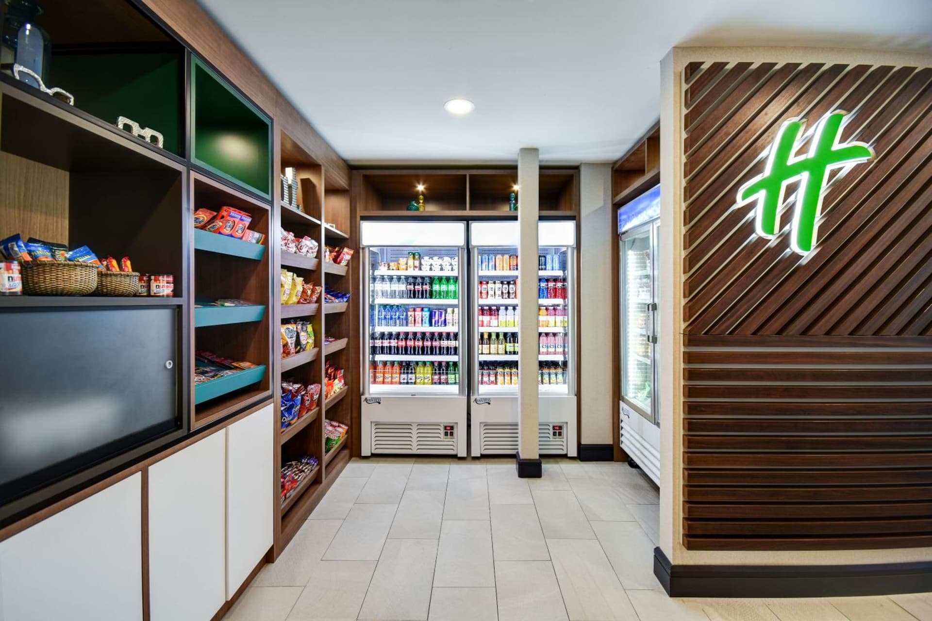 Holiday Inn Allentown-Bethlehem by IHG gallery photo in Allentown, PA — image 7