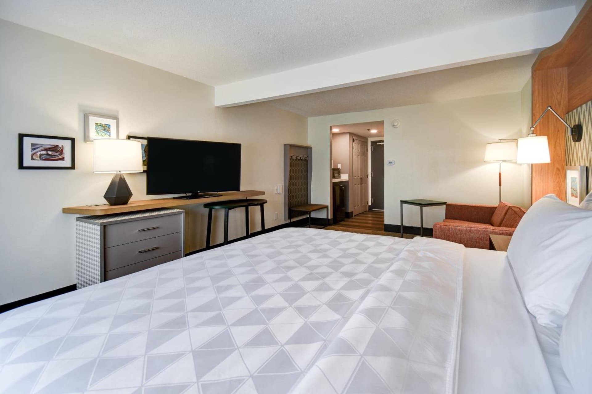 Holiday Inn Allentown-Bethlehem by IHG property views in Allentown, PA — gallery photo 3