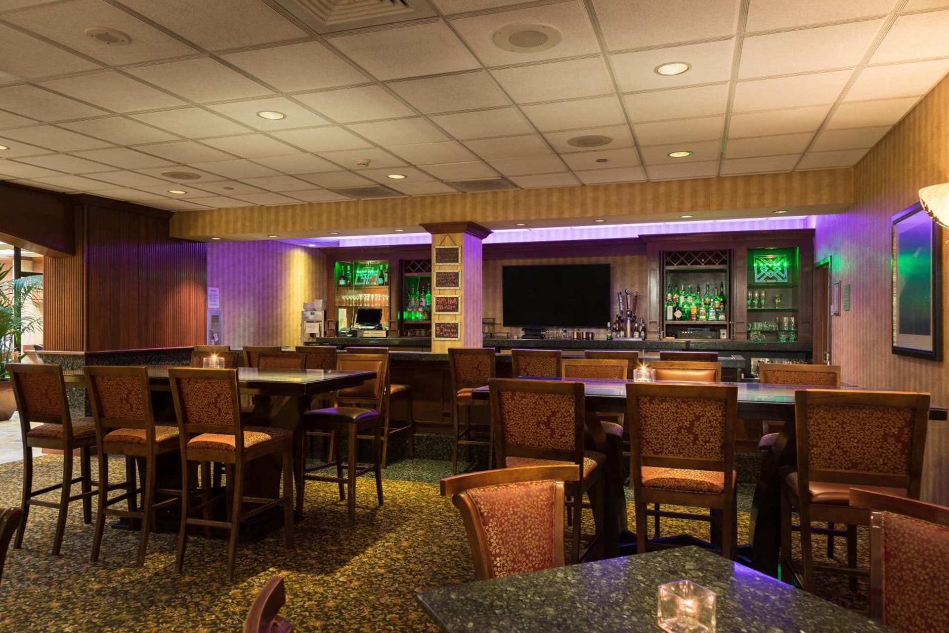 Holiday Inn Sacramento Downtown-Arena by IHG property views in Sacramento, CA — gallery photo 3