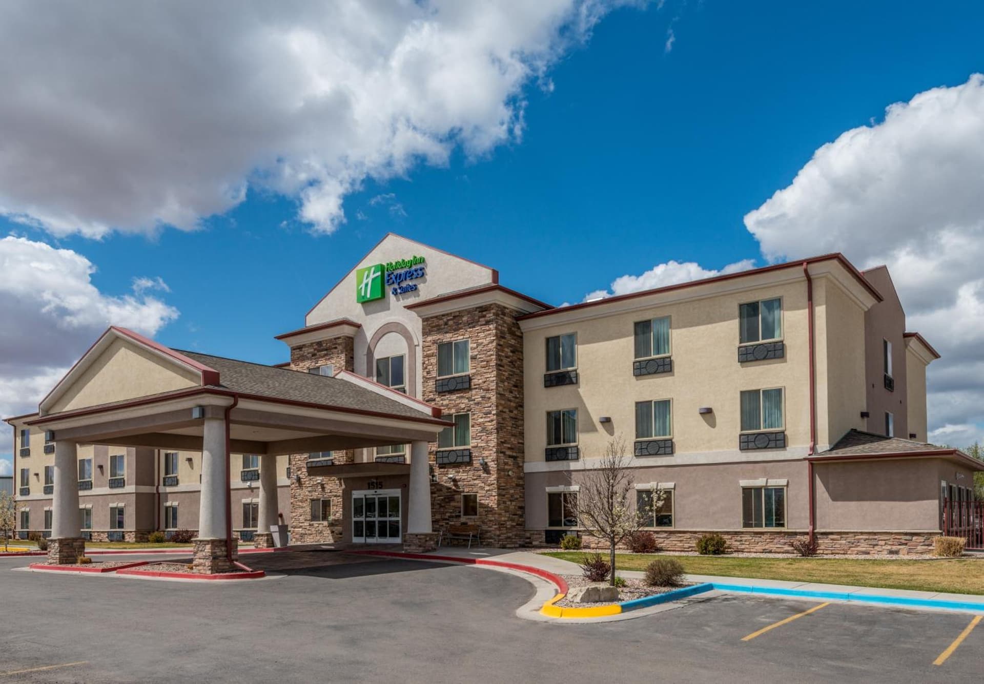 Holiday Inn Express Hotel Vernal by IHG featured exterior or lobby in Vernal, UT — similar hotel