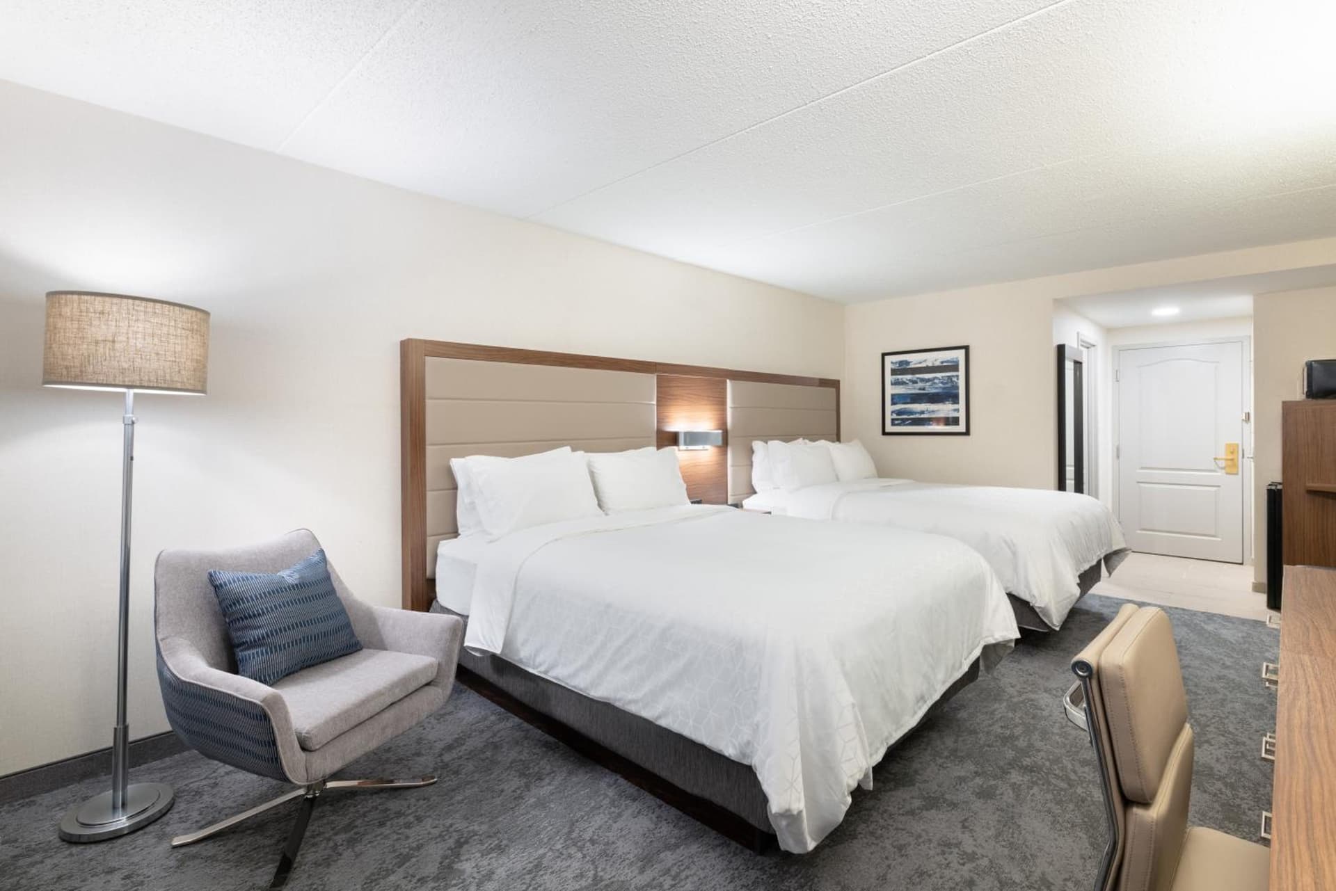 Holiday Inn Express & Suites Boston - Cambridge by IHG gallery photo in Cambridge, MA — image 38