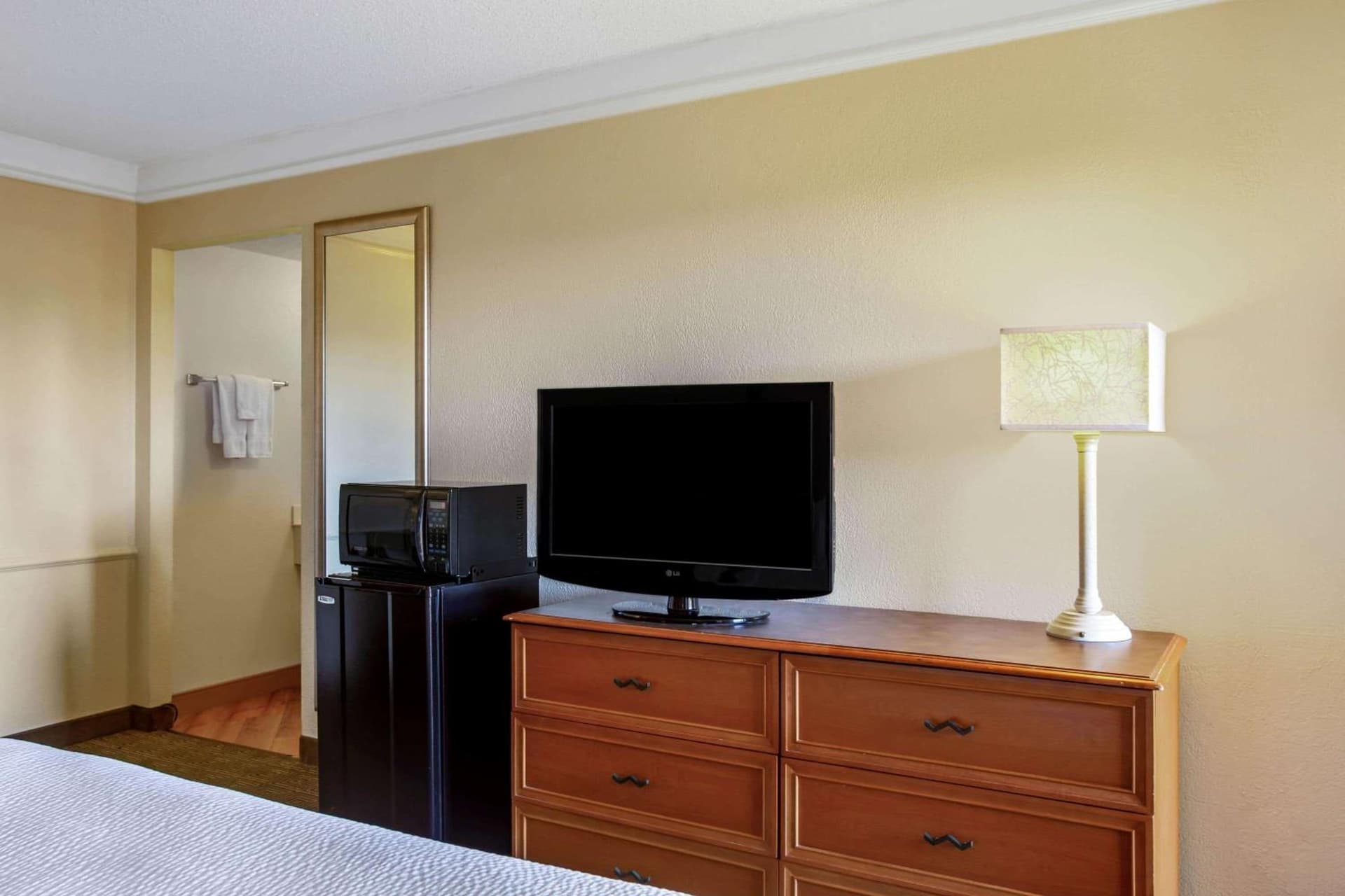 La Quinta Inn by Wyndham Killeen - Fort Hood gallery photo in Killeen, TX — image 9