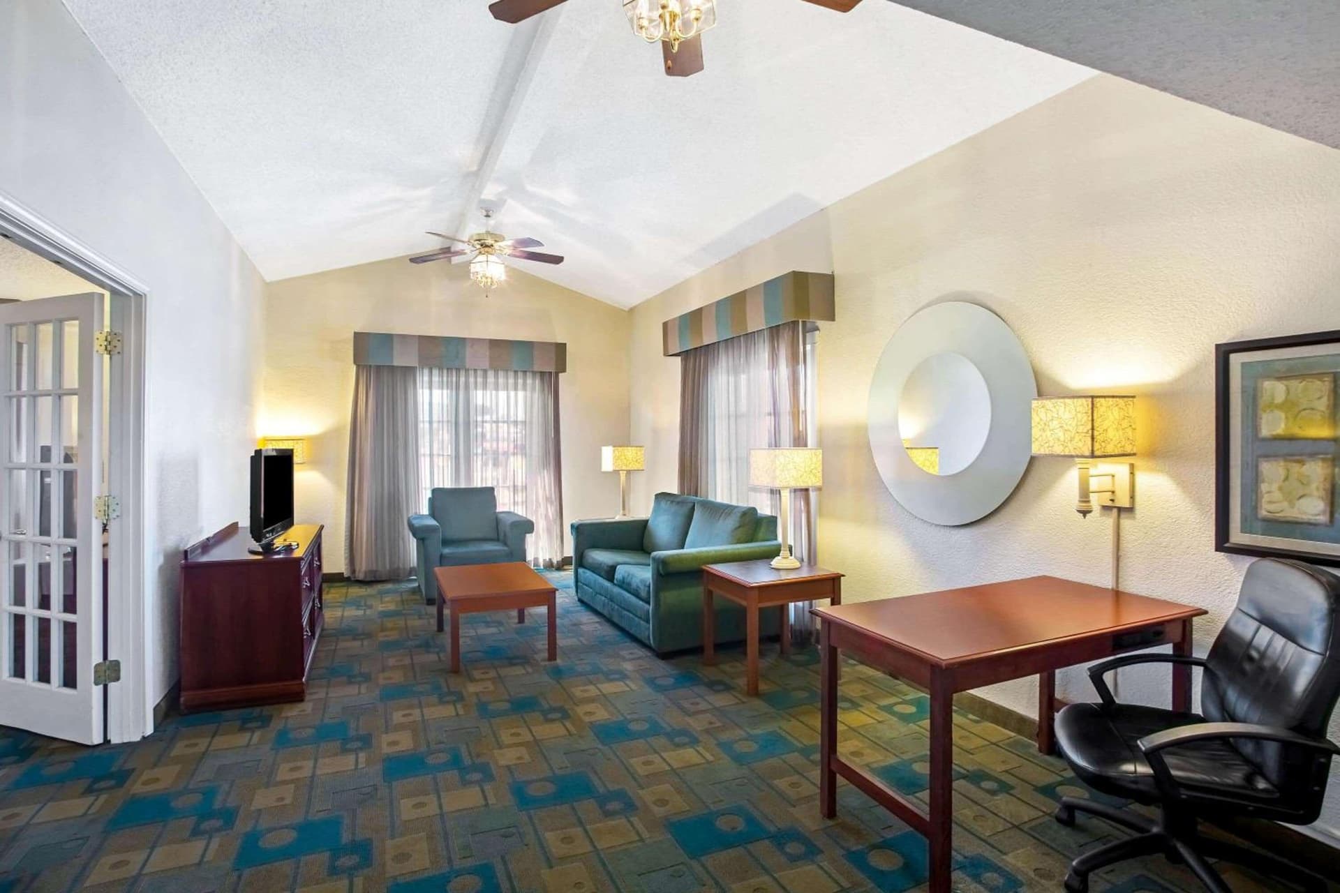 La Quinta Inn by Wyndham Killeen - Fort Hood gallery photo in Killeen, TX — image 4