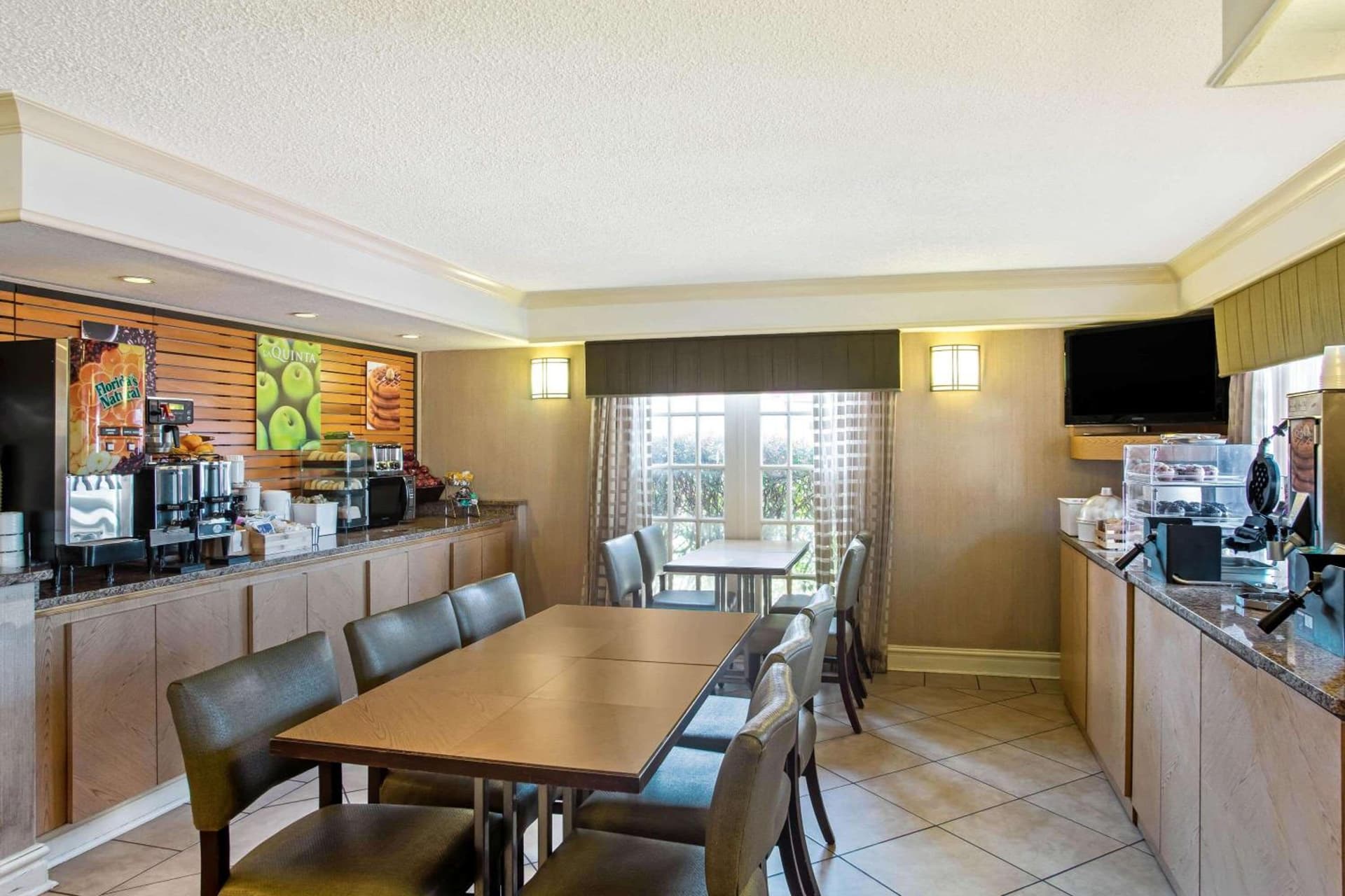 La Quinta Inn by Wyndham Killeen - Fort Hood gallery photo in Killeen, TX — image 8