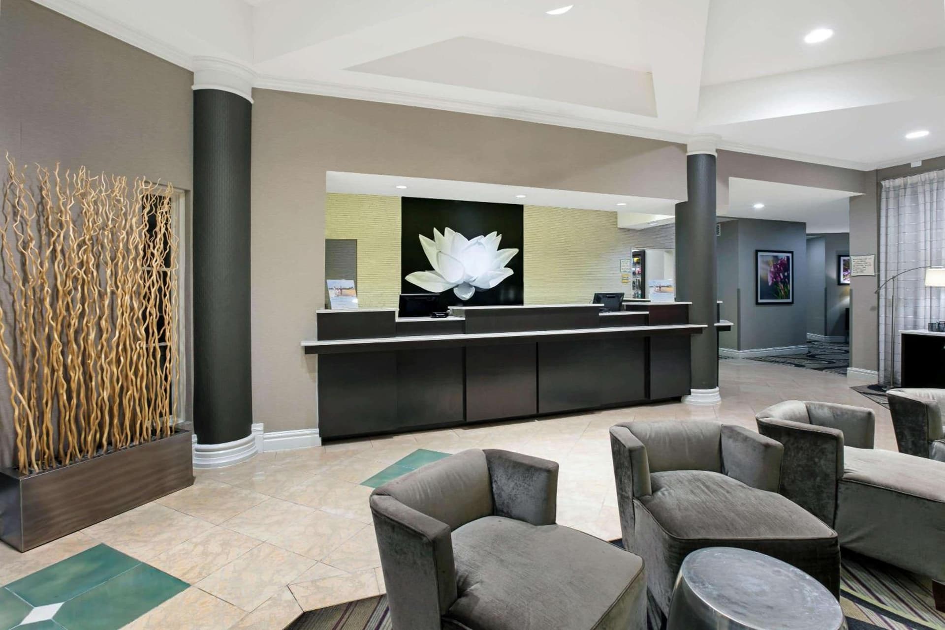 La Quinta by Wyndham Dallas Arlington South gallery photo in Arlington, TX — image 24