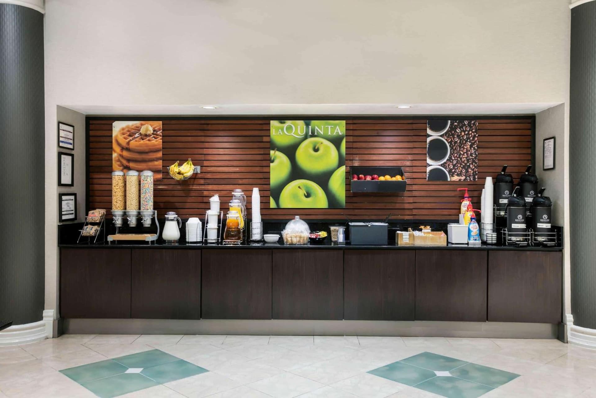 La Quinta by Wyndham Dallas Arlington South gallery photo in Arlington, TX — image 22