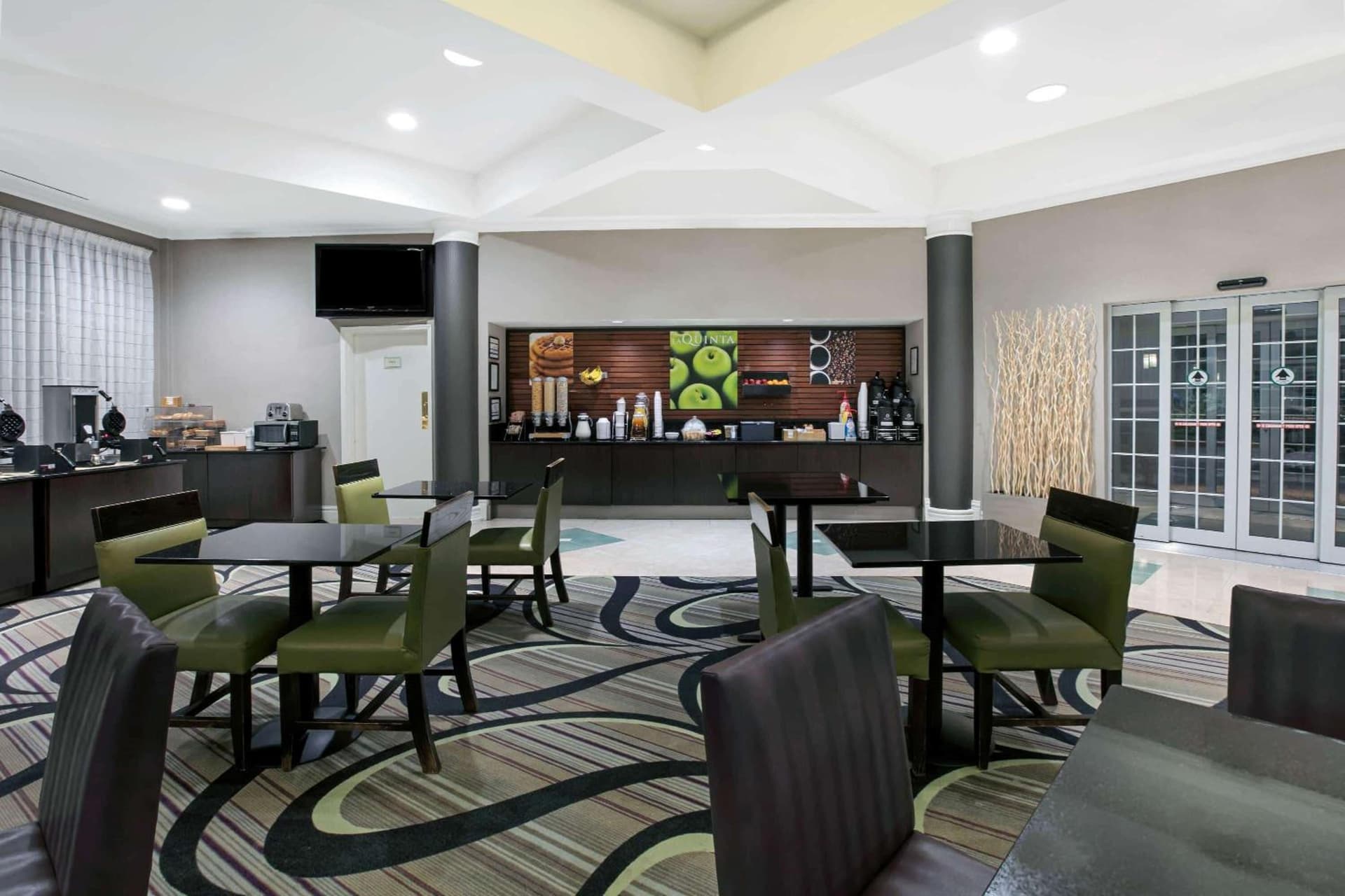 La Quinta by Wyndham Dallas Arlington South gallery photo in Arlington, TX — image 27