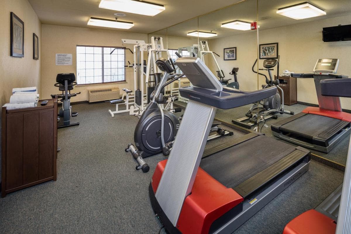 Best Western Airport Inn & Suites Oakland gallery photo in Oakland, CA — image 7
