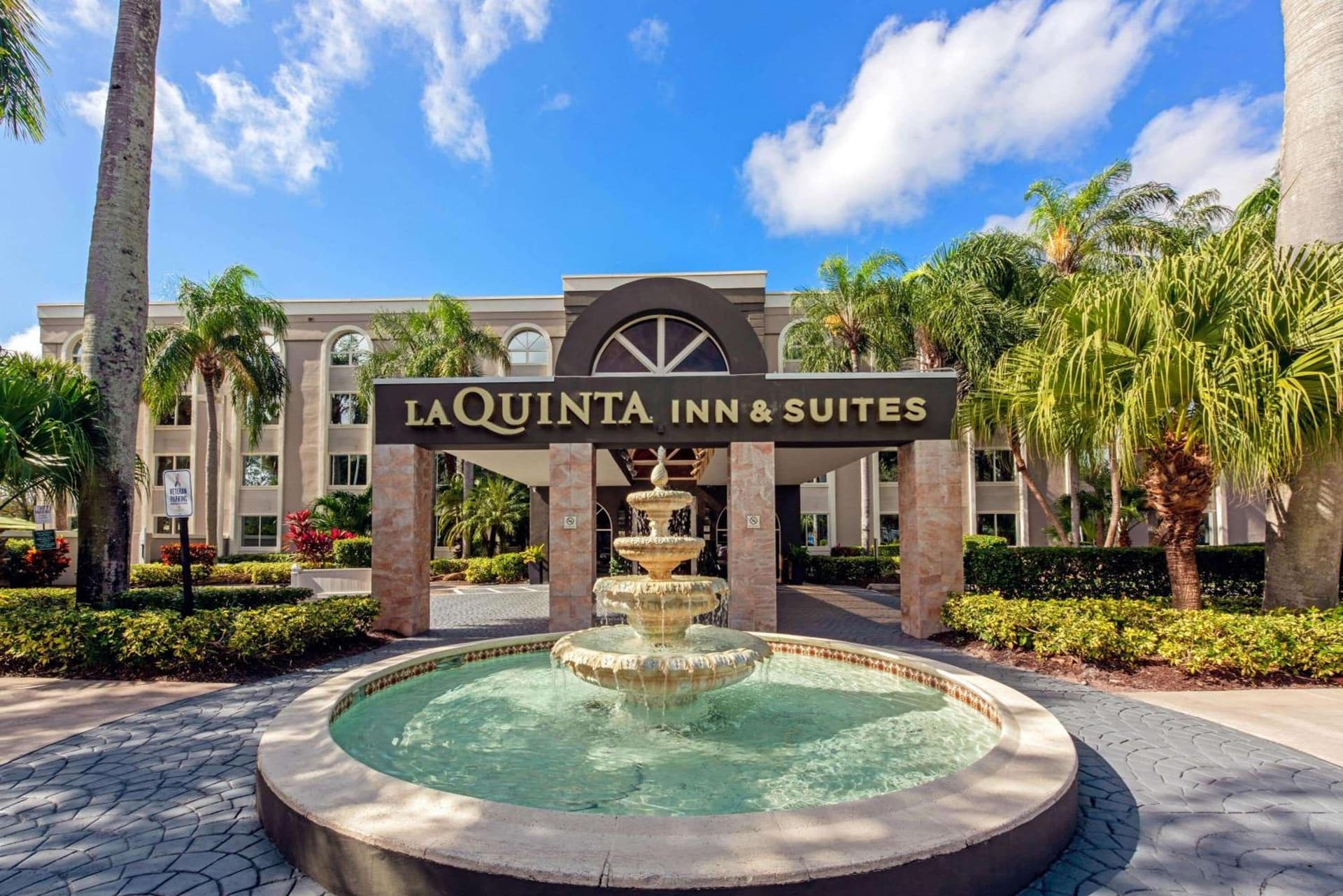 La Quinta by Wyndham Coral Springs South gallery photo in Coral Springs, FL — image 37