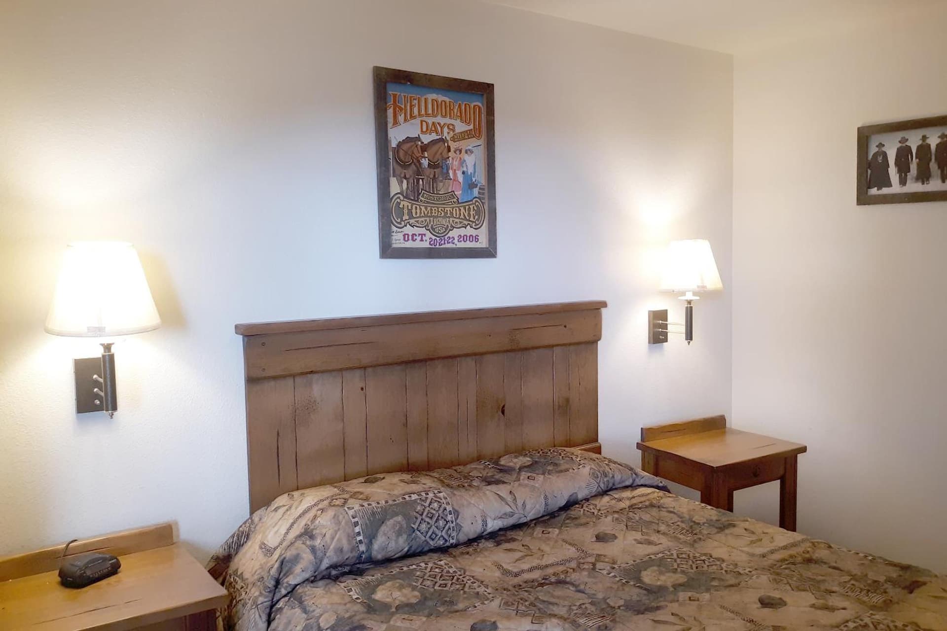 Tombstone Motel interior in Tombstone, AZ — gallery photo 2
