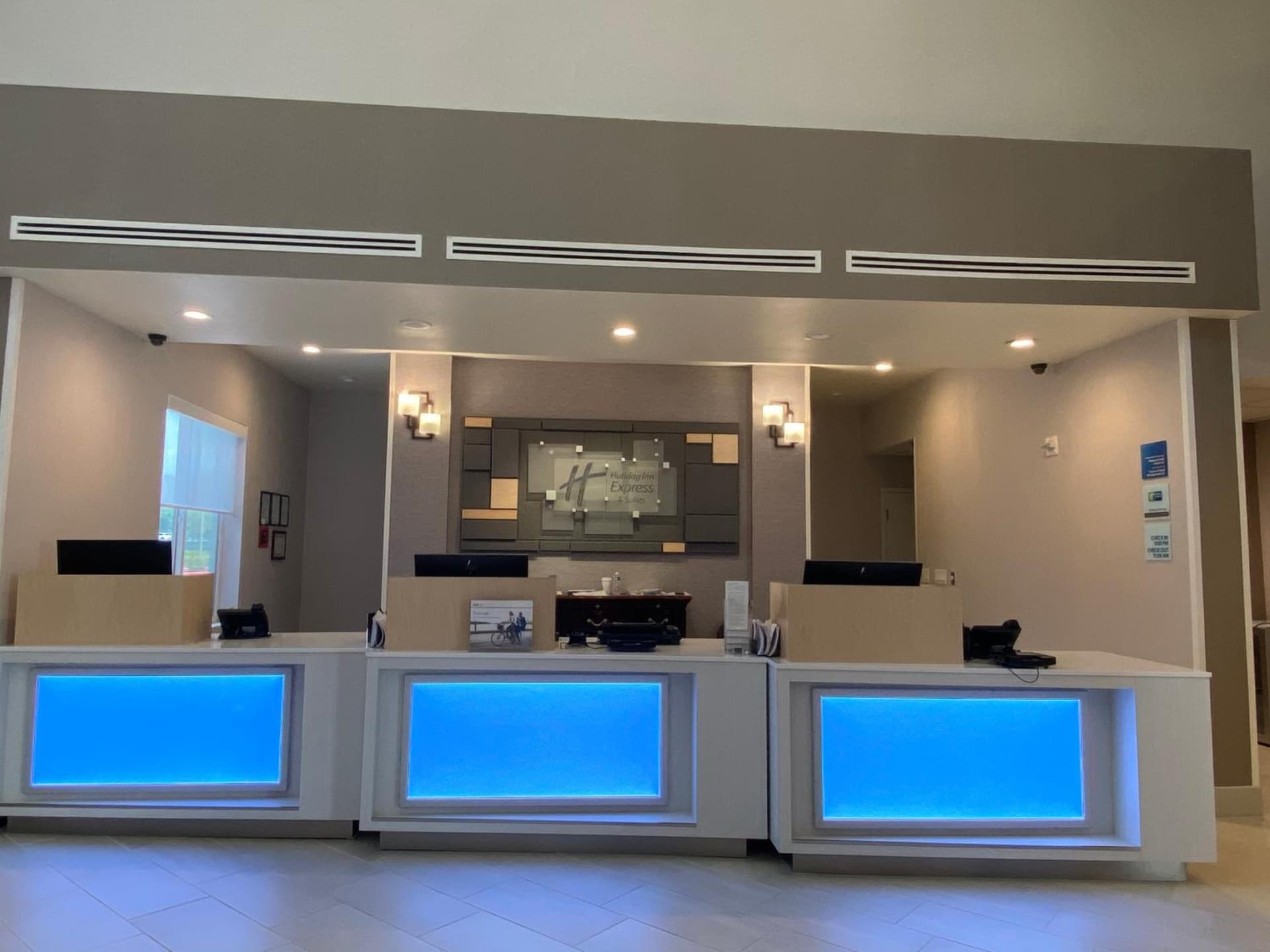 Holiday Inn Express & Suites Beaumont - Oak Valley by IHG gallery photo in Beaumont, CA — image 25