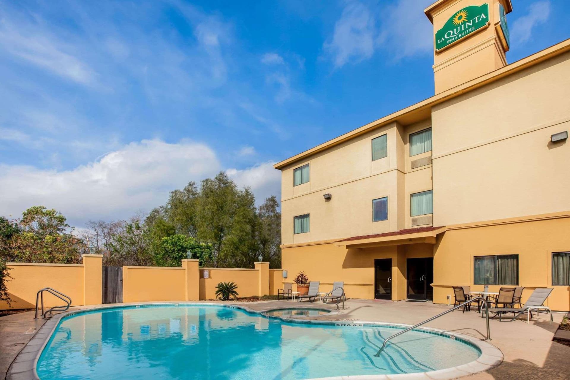 La Quinta by Wyndham Pasadena gallery photo in Pasadena, TX — image 37