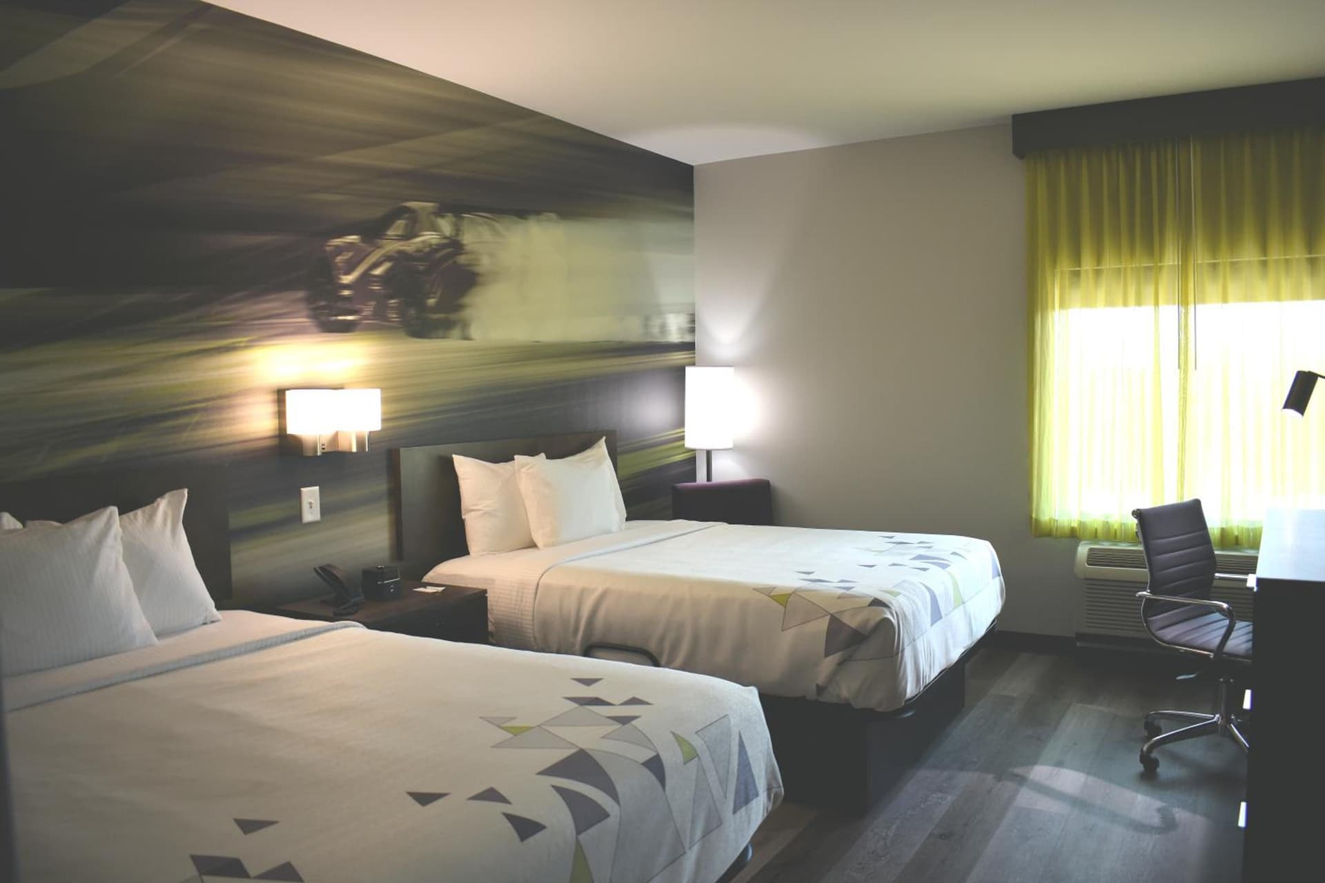 La Quinta Inn & Suites by Wyndham Braselton gallery photo in Braselton, GA — image 111