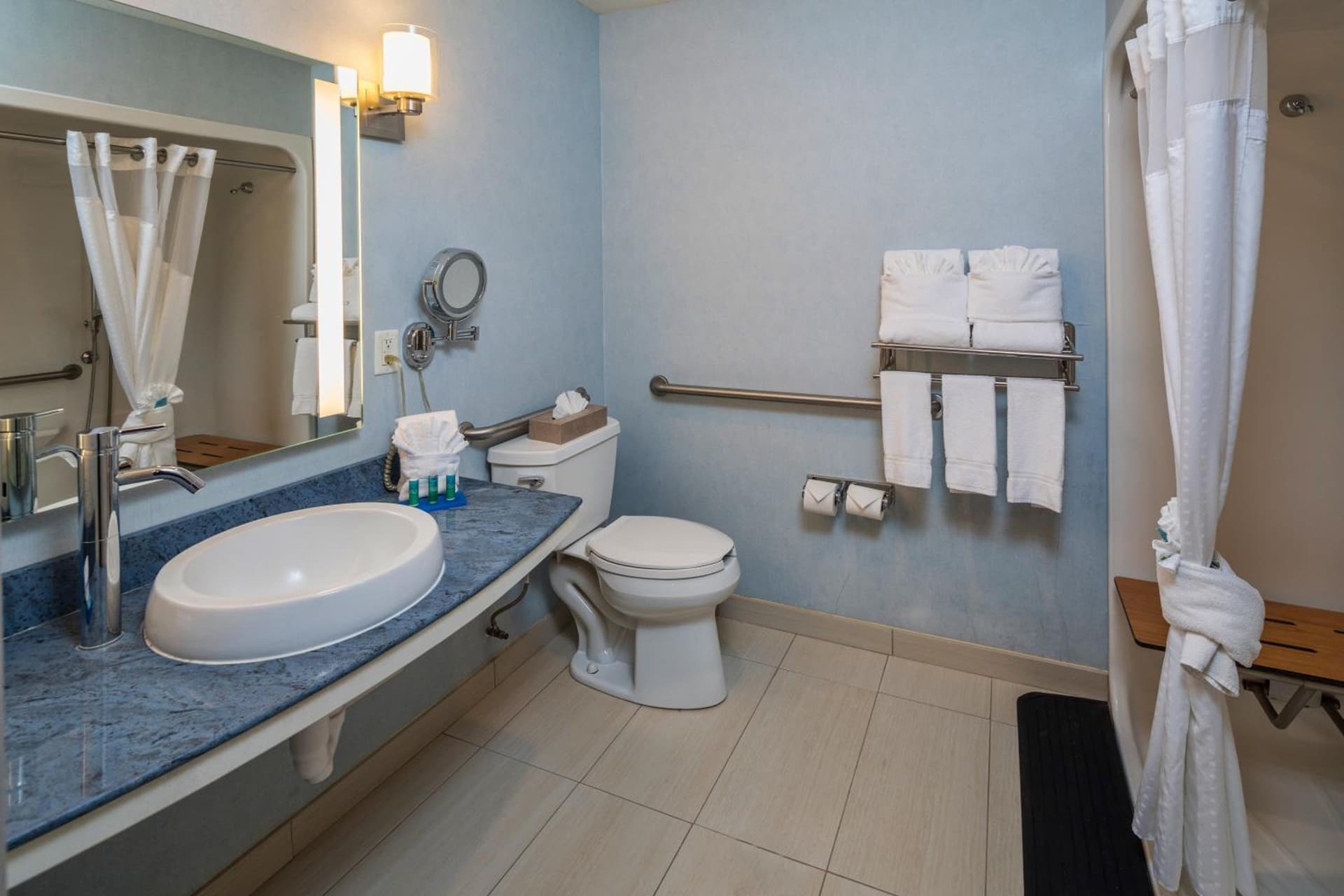 Holiday Inn Express Hotel & Suites Modesto-Salida by IHG gallery photo in Modesto, CA — image 11
