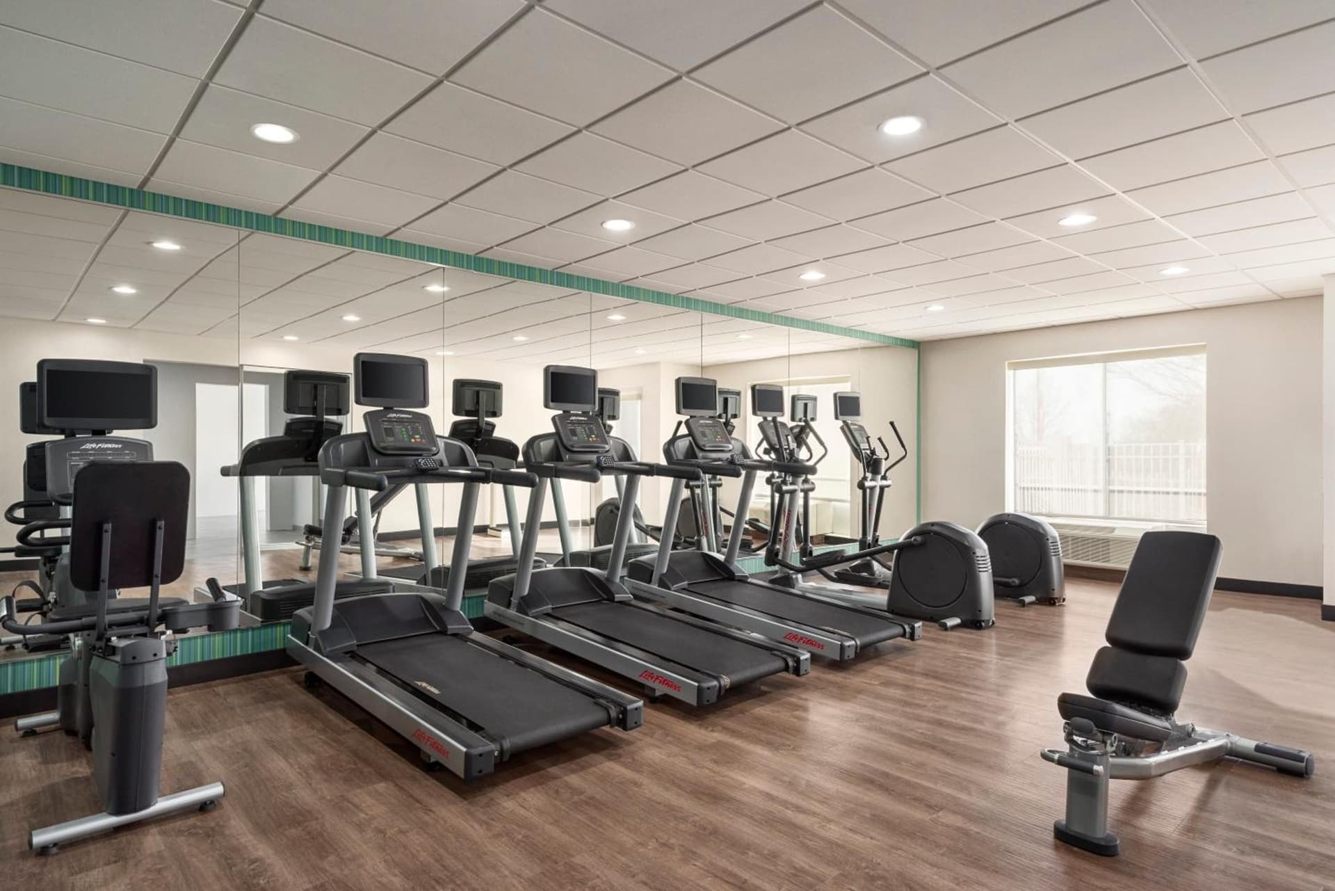 Holiday Inn Express Dumfries-Quantico by IHG gallery photo in Dumfries, VA — image 14