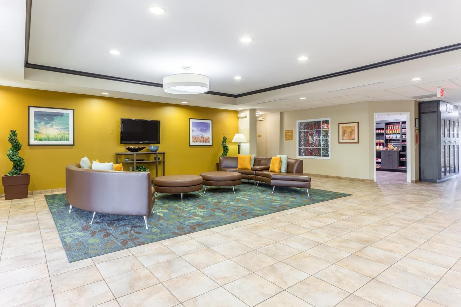 Candlewood Suites Aurora-Naperville by IHG gallery photo in Aurora, IL — image 26