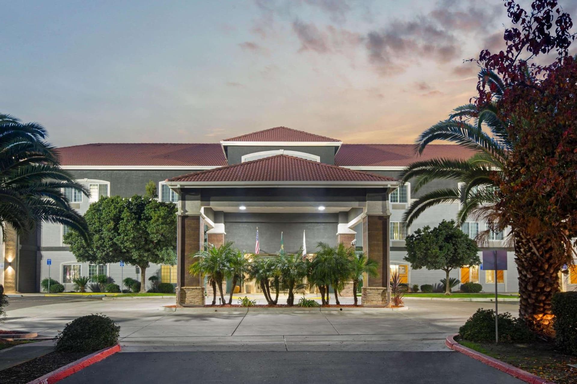 La Quinta by Wyndham Visalia/Sequoia Gateway — hotel in Visalia, California