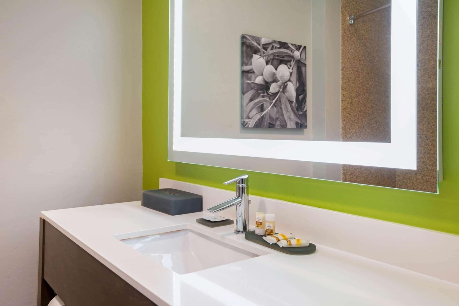 La Quinta by Wyndham Visalia/Sequoia Gateway gallery photo in Visalia, CA — image 21