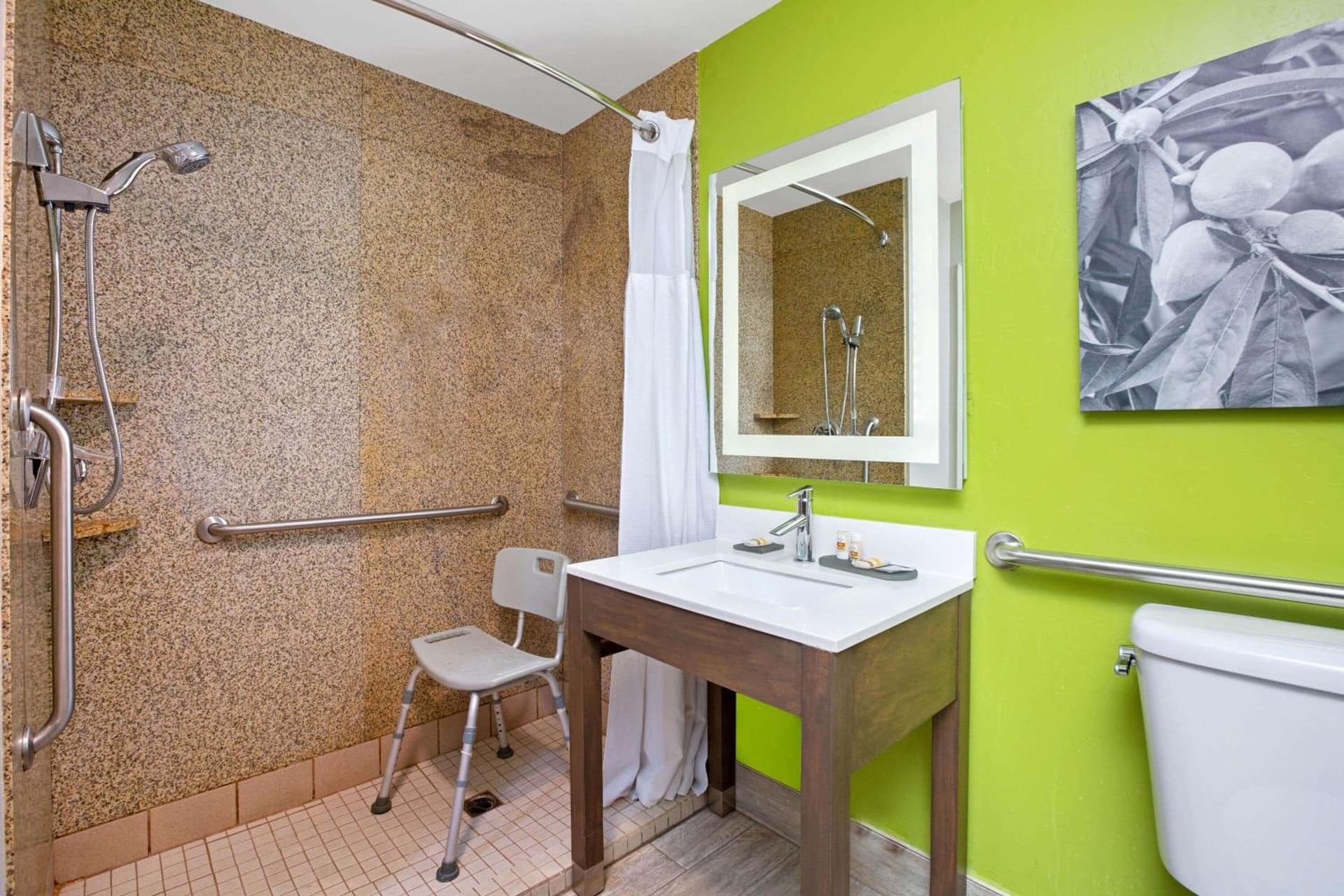 La Quinta by Wyndham Visalia/Sequoia Gateway gallery photo in Visalia, CA — image 59