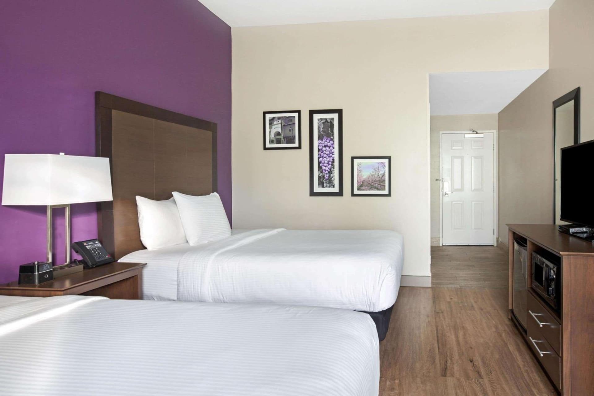 La Quinta by Wyndham Visalia/Sequoia Gateway gallery photo in Visalia, CA — image 38